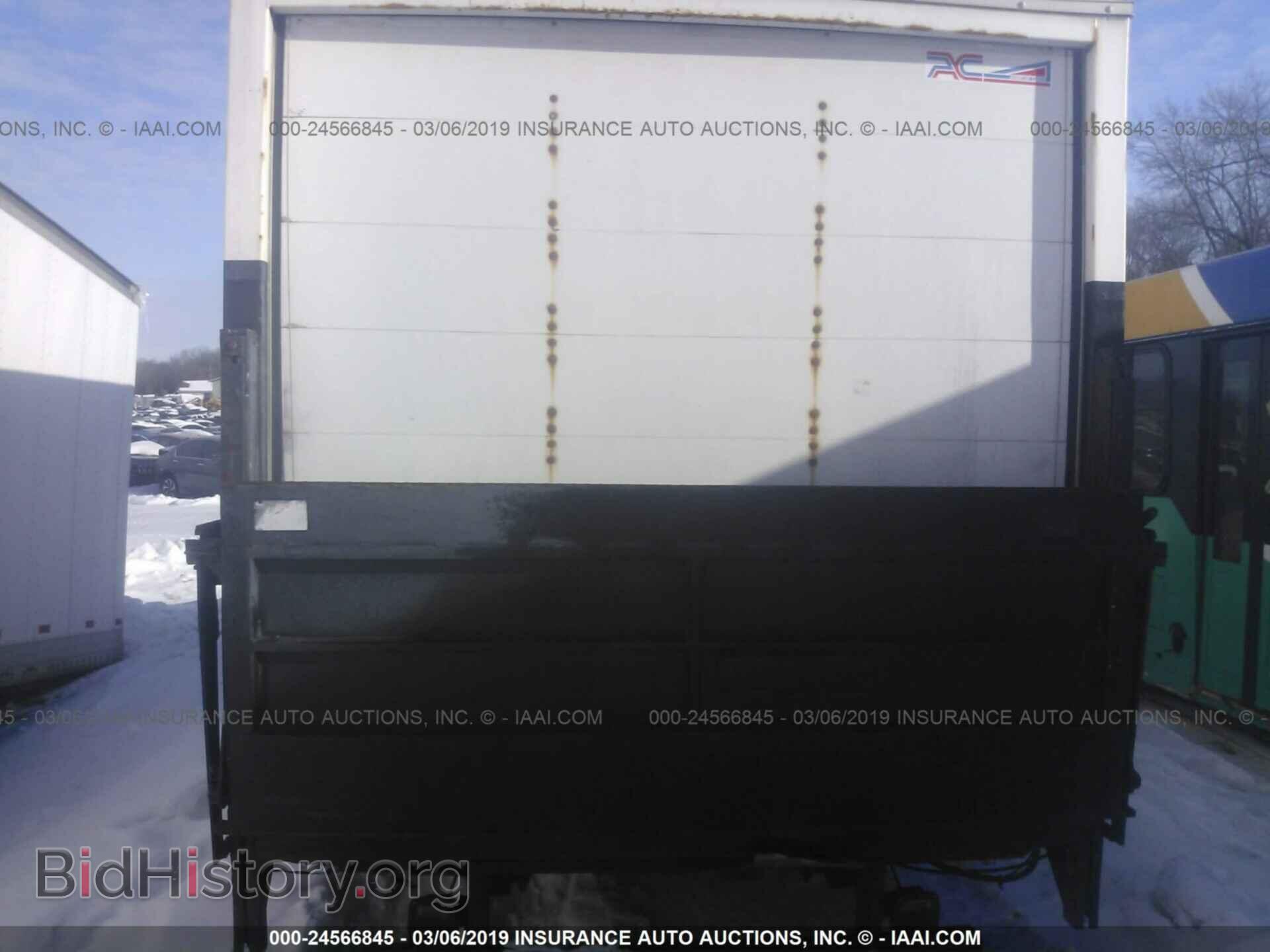 2000 FORD ECONOLINE - VIN: 1FDWE35L6YHC01409 - Photo 8