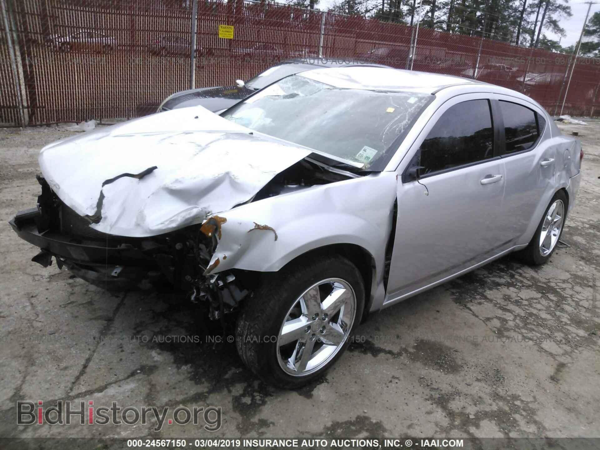 2011 DODGE AVENGER - VIN: 1B3BD4FBXBN587795 - Фото 2