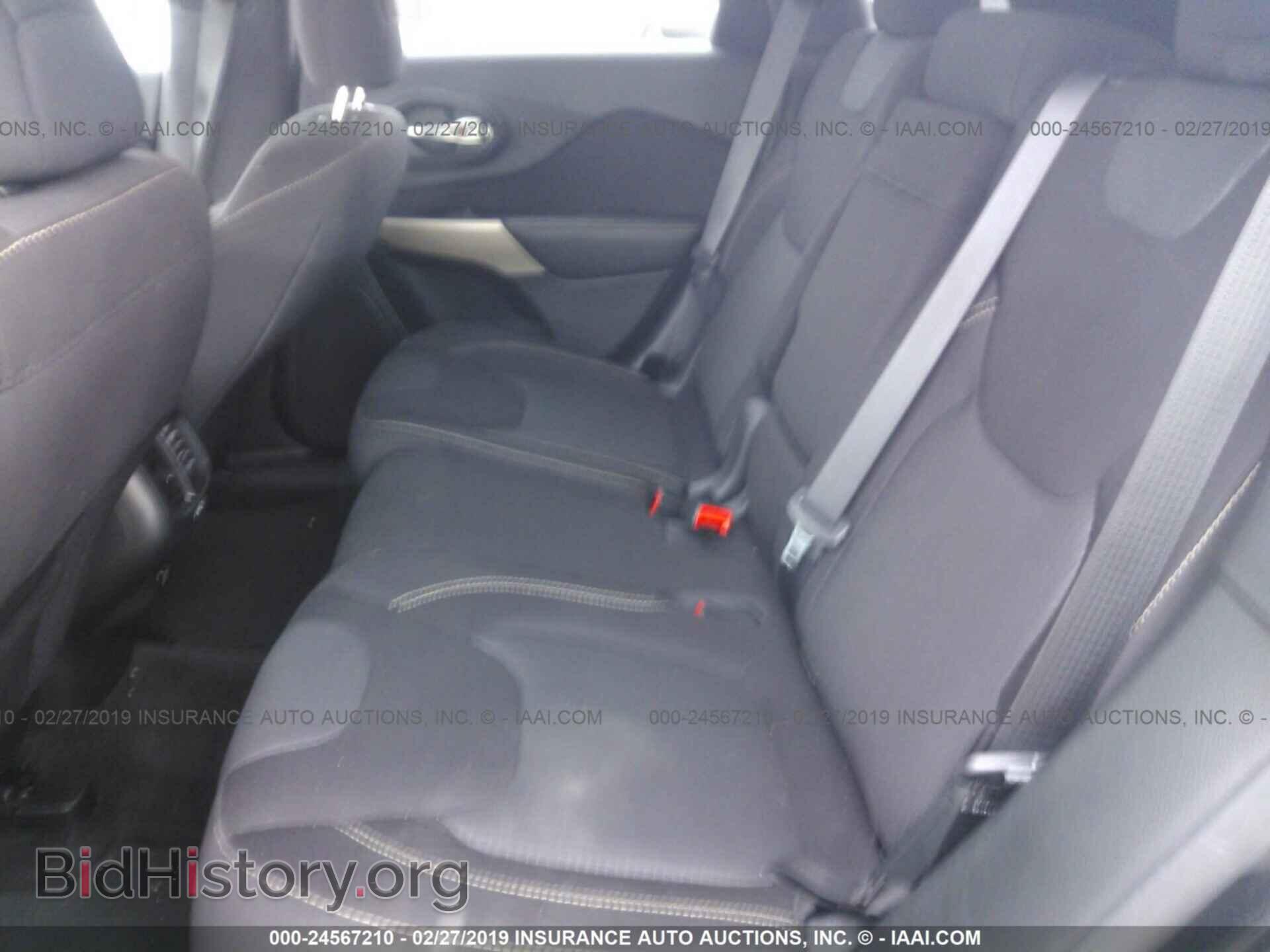 2017 JEEP CHEROKEE - VIN: 1C4PJLCB4HD236603 - Фото 8