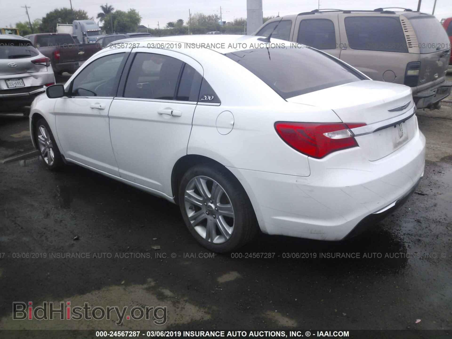 2013 CHRYSLER 200 - VIN: 1C3CCBABXDN733167 - Photo 3