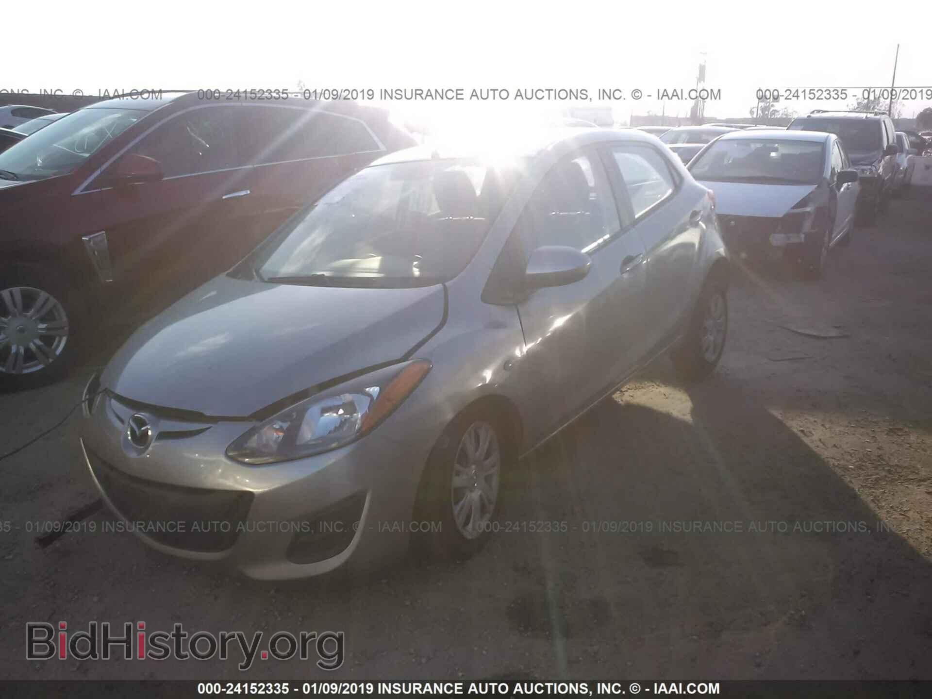 2011 MERCEDES-BENZ E - VIN: WDDHF5GB2BA341408 - Фото 2