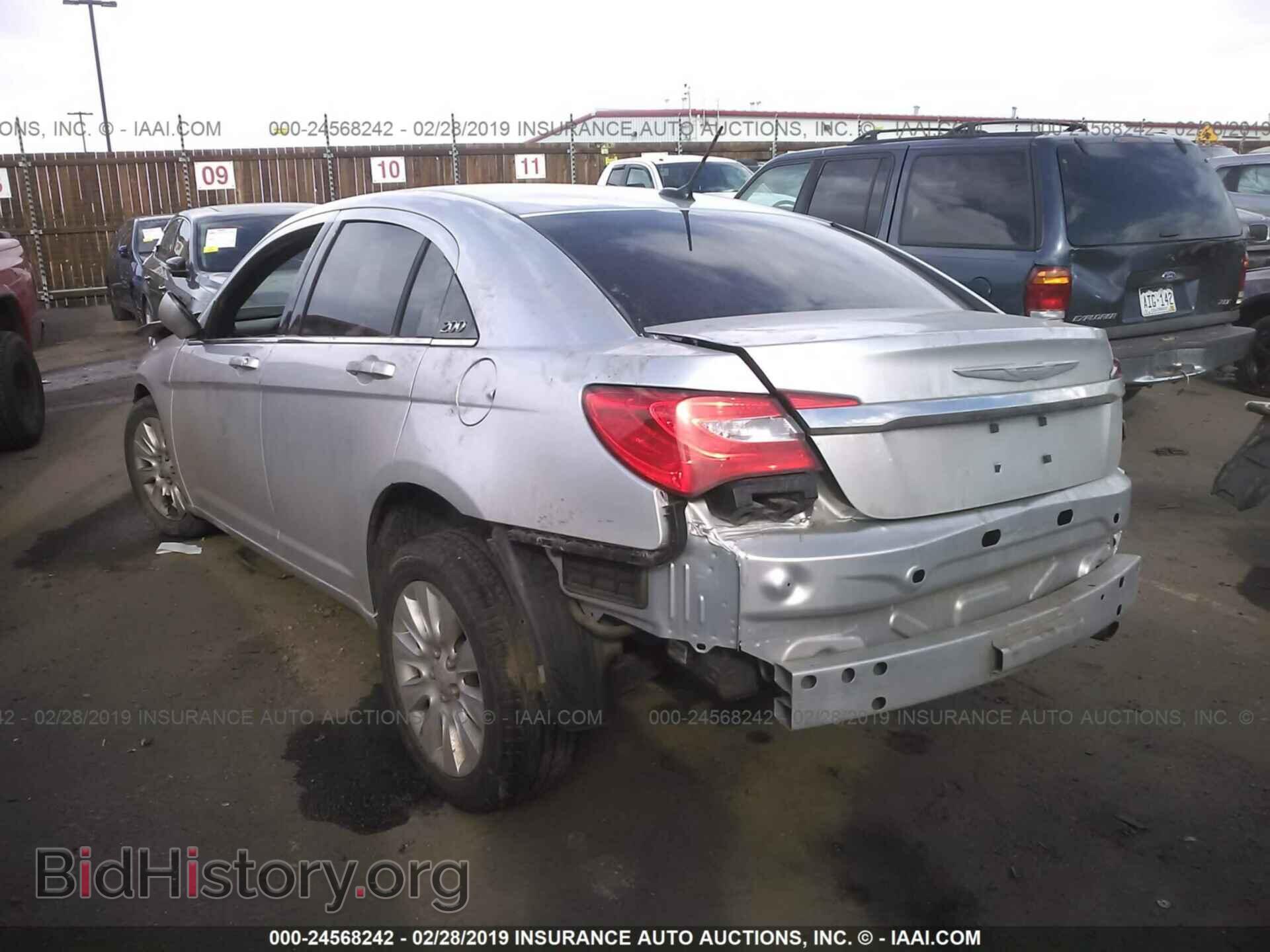 2012 CHRYSLER 200 - VIN: 1C3CCBAB8CN282464 - Фото 3