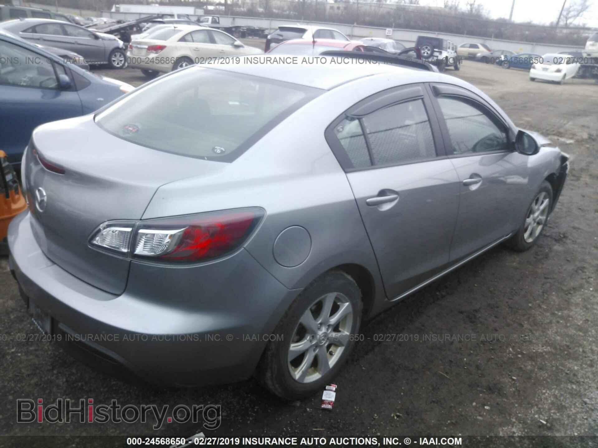 2011 MAZDA 3 - VIN: JM1BL1VF7B1494843 - Photo 4