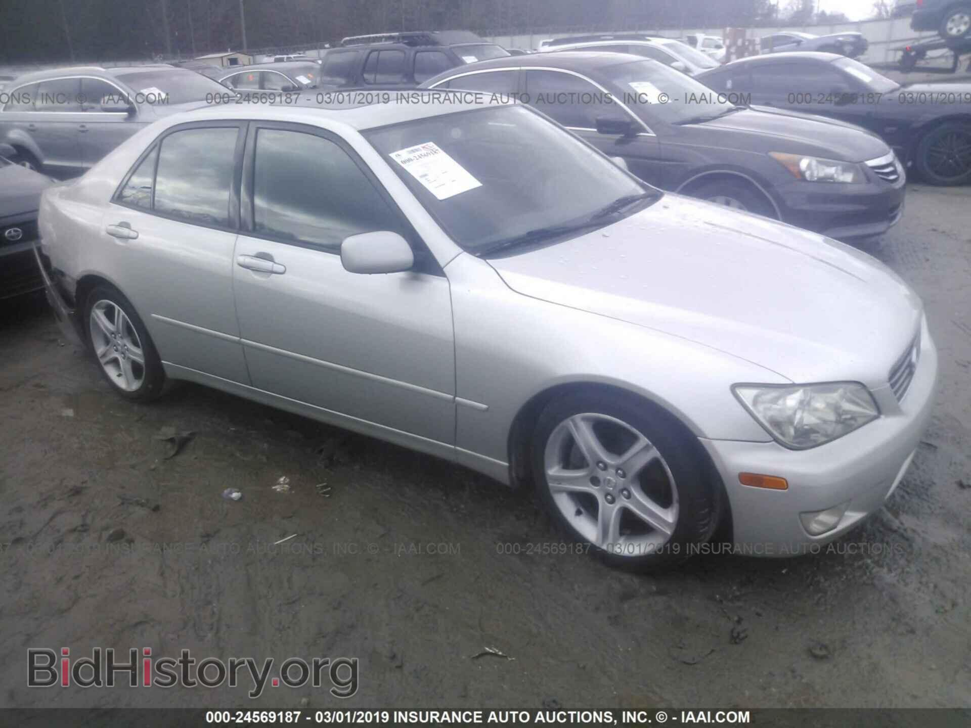 Photo JTHBD182X10013296 - LEXUS IS 2001