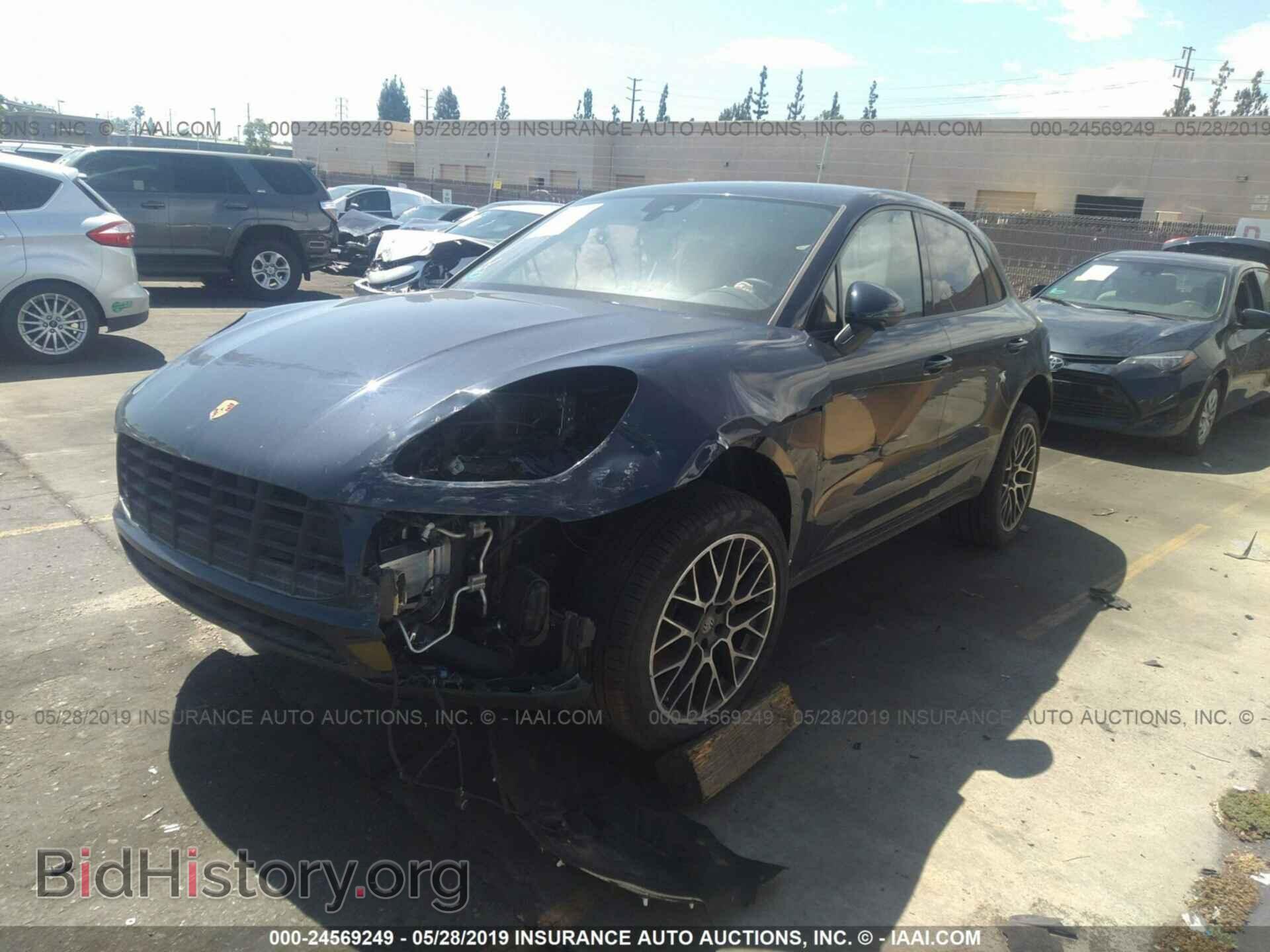 2018 PORSCHE MACAN - VIN: WP1AA2A52JLB14507 - Фото 2