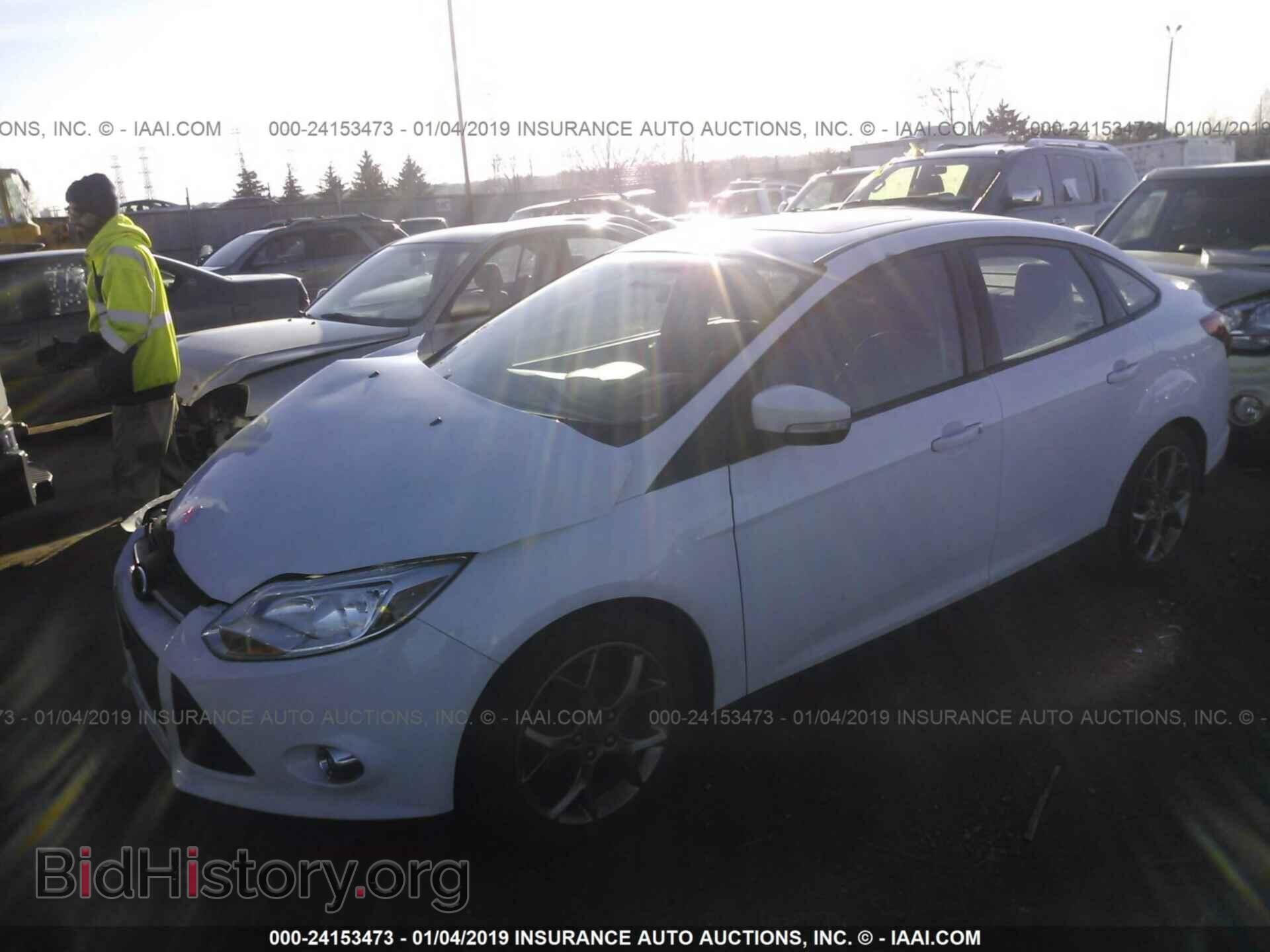 2014 FORD FOCUS - VIN: 1FADP3F2XEL137255 - Photo 2
