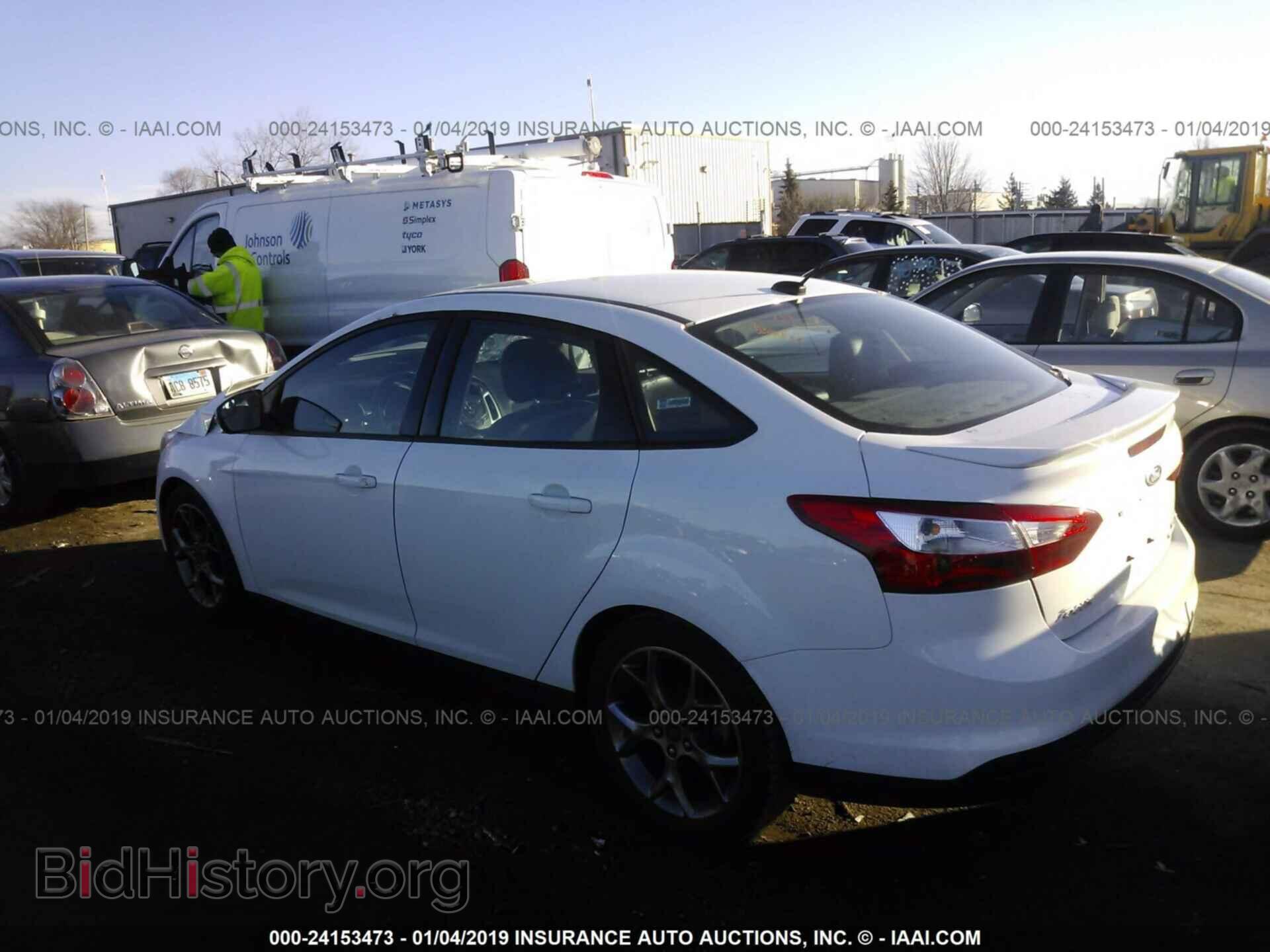 2014 FORD FOCUS - VIN: 1FADP3F2XEL137255 - Photo 3