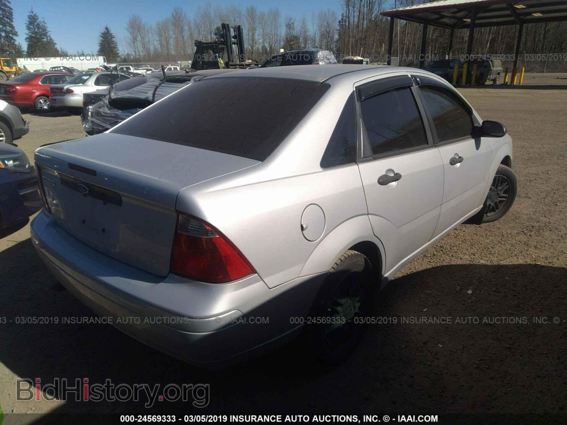 2007 FORD FOCUS - VIN: 1FAFP34N67W104101 - Фото 4