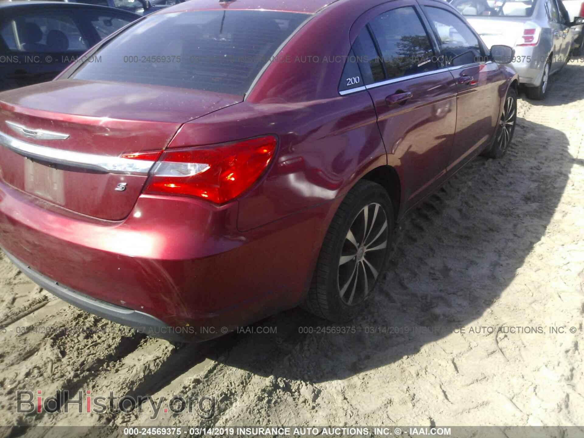 2011 CHRYSLER 200 - VIN: 1C3BC8FG3BN626445 - Фото 4