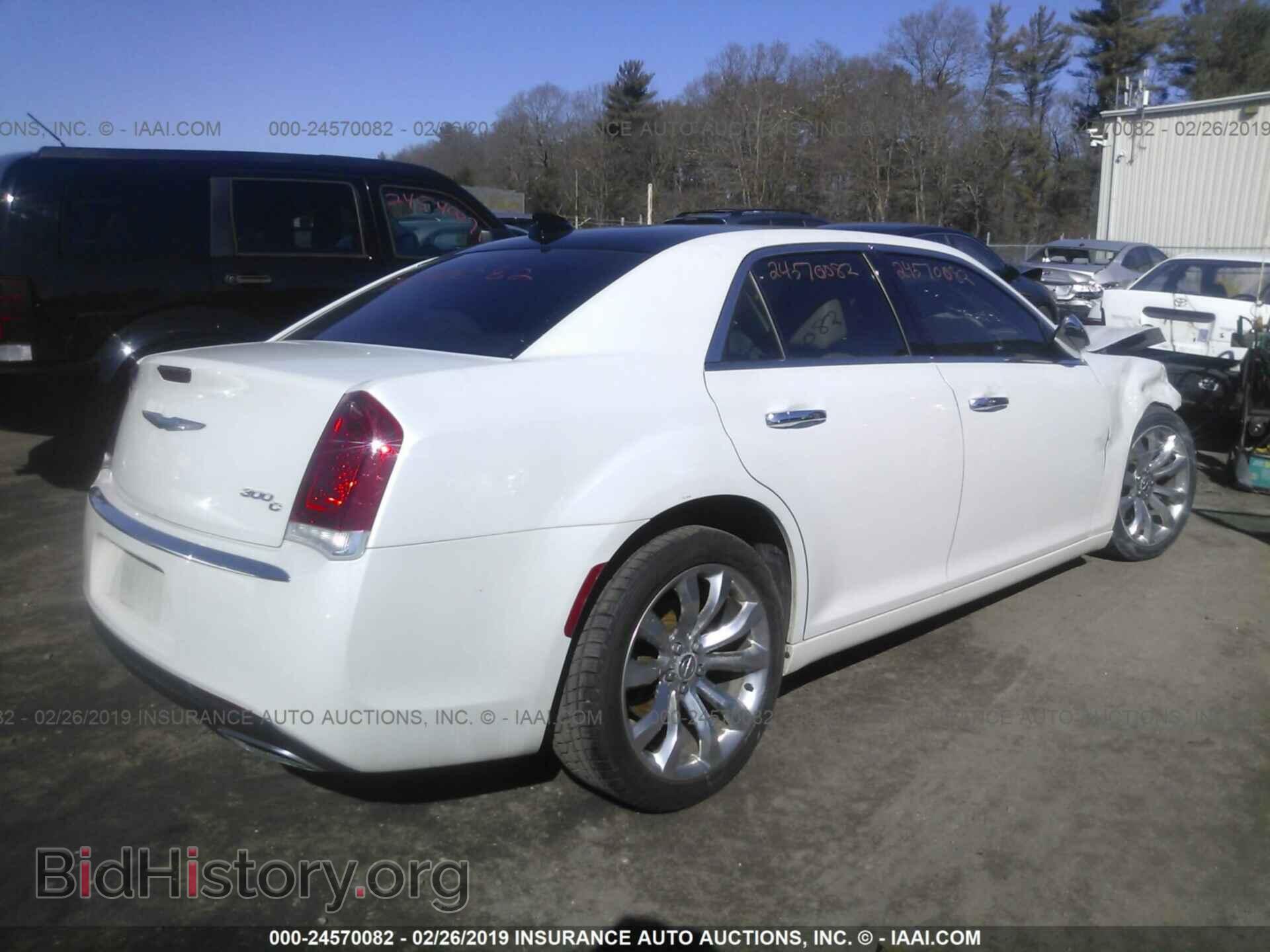 2015 CHRYSLER 300C - VIN: 2C3CCAET1FH845977 - Фото 4