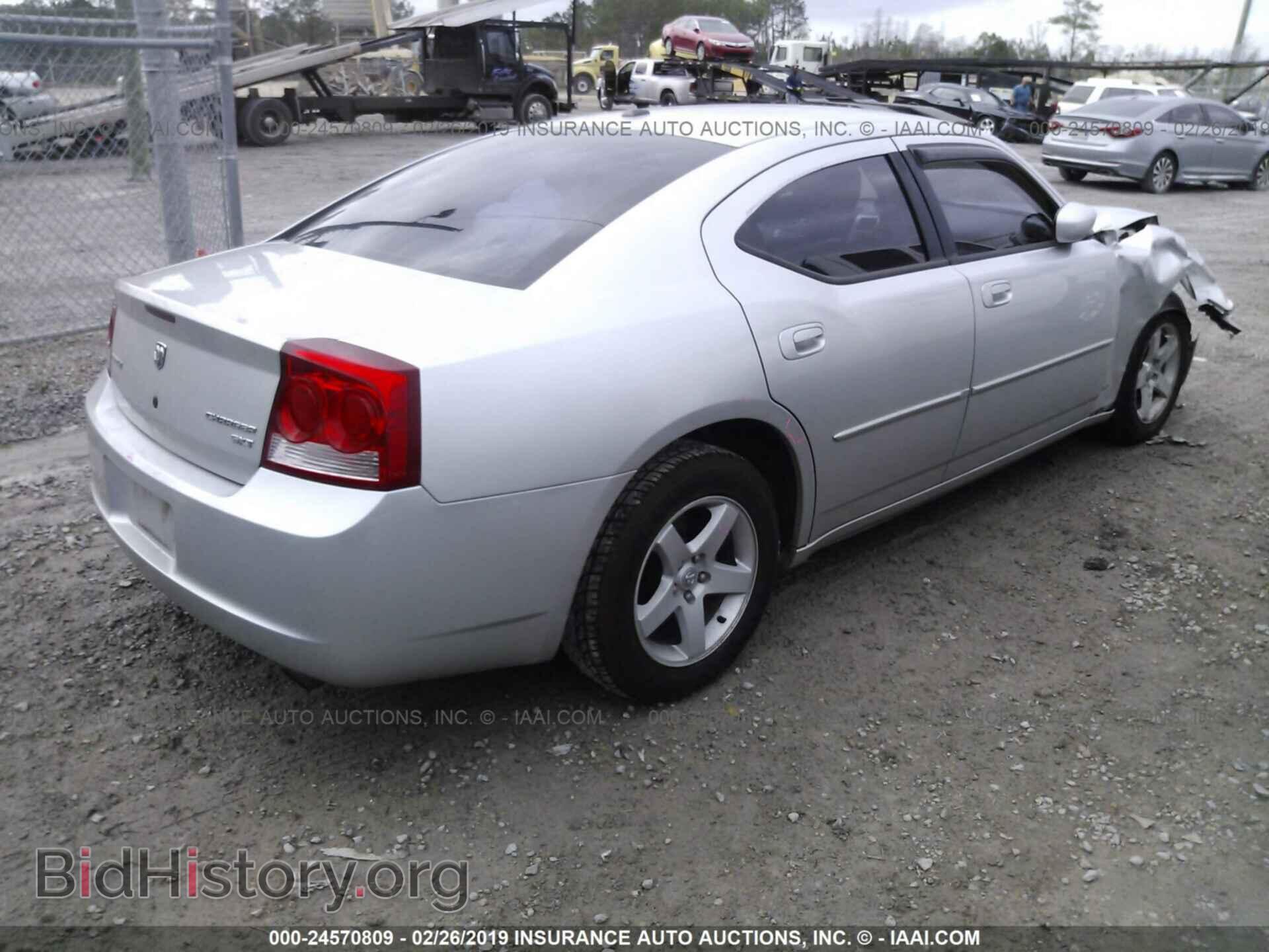 2010 DODGE CHARGER - VIN: 2B3CA3CV5AH290575 - Фото 4