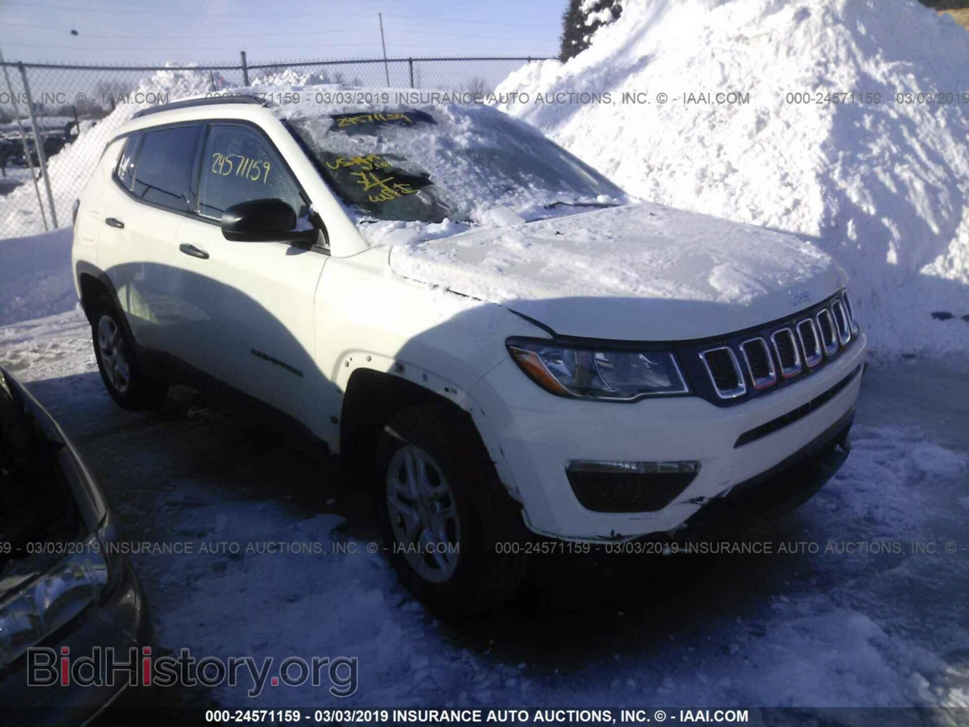 Photo 3C4NJDAB8HT642717 - JEEP COMPASS 2017