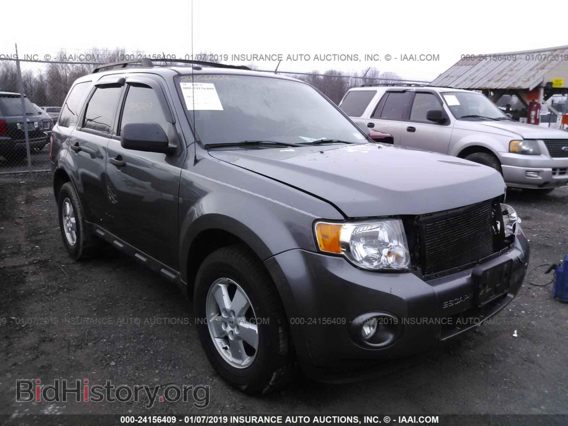 Фотография 1FMCU0D78BKB37179 - FORD ESCAPE 2011