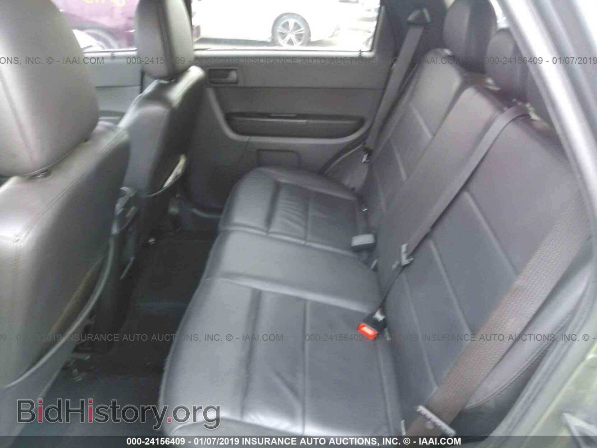 2011 FORD ESCAPE - VIN: 1FMCU0D78BKB37179 - Photo 8