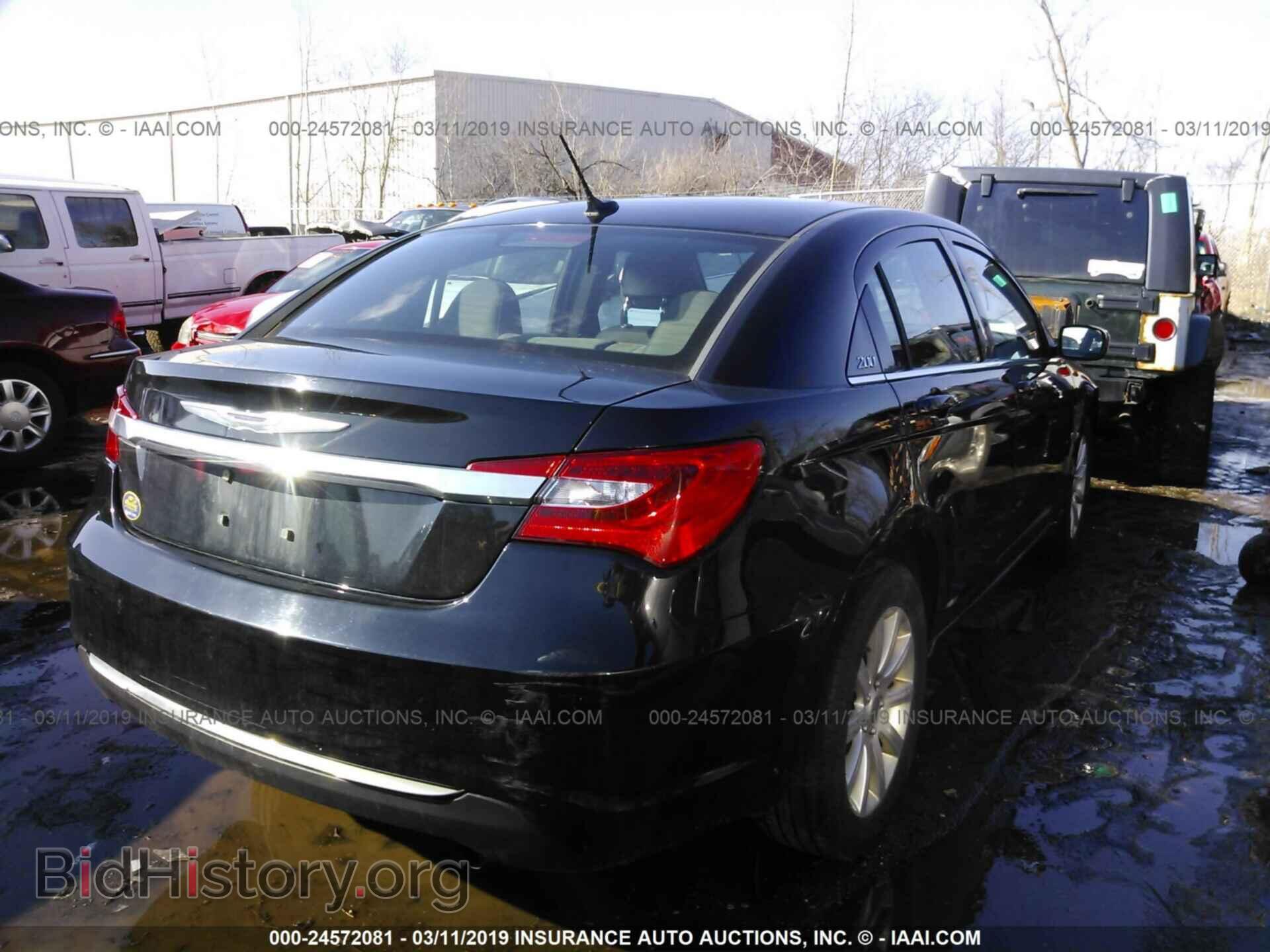 2012 CHRYSLER 200 - VIN: 1C3CCBBB2CN135765 - Фото 4