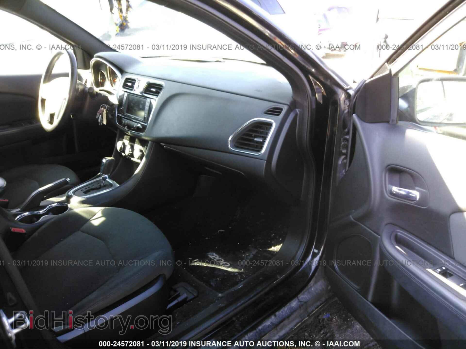 2012 CHRYSLER 200 - VIN: 1C3CCBBB2CN135765 - Фото 5