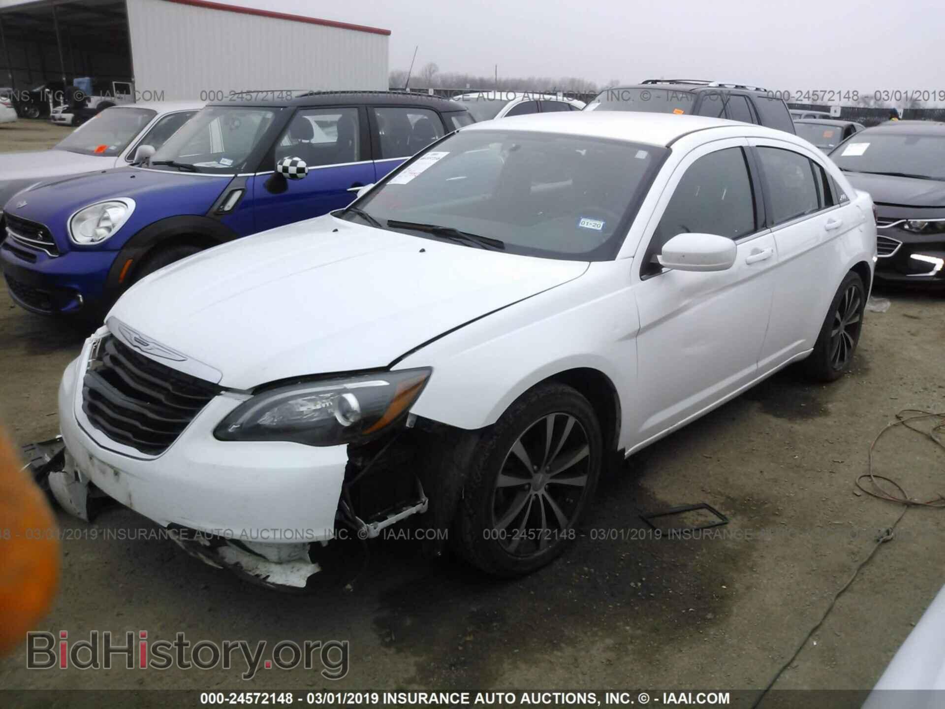 2014 CHRYSLER 200 - VIN: 1C3CCBBG2EN198749 - Photo 2