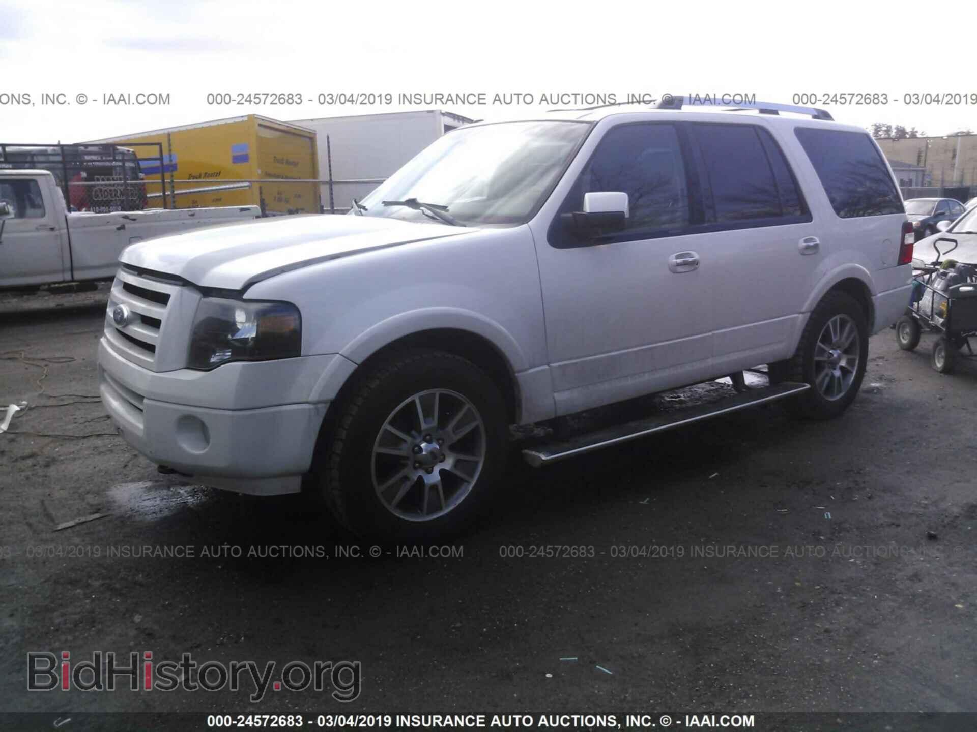 2010 FORD EXPEDITION - VIN: 1FMJU2A59AEA19497 - Фото 2