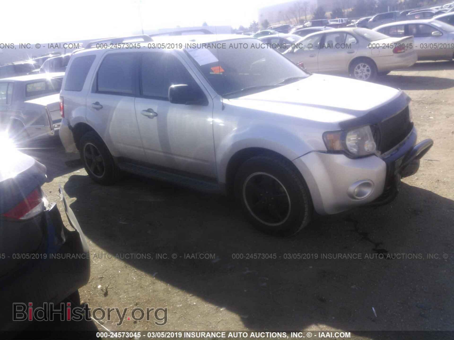 Фотография 1FMCU03G89KB64782 - FORD ESCAPE 2009