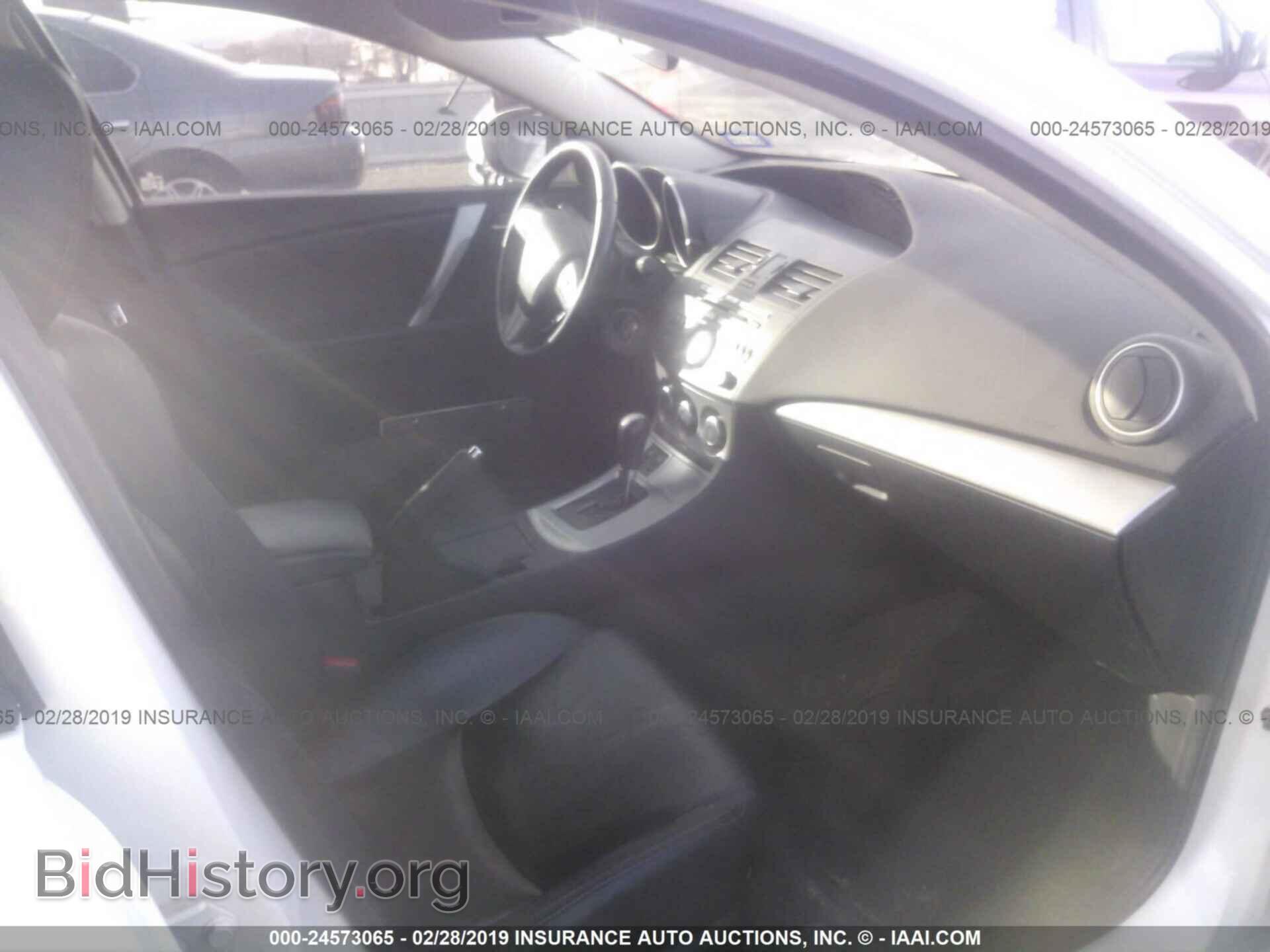 2011 MAZDA 3 - VIN: JM1BL1M62B1448967 - Фото 5