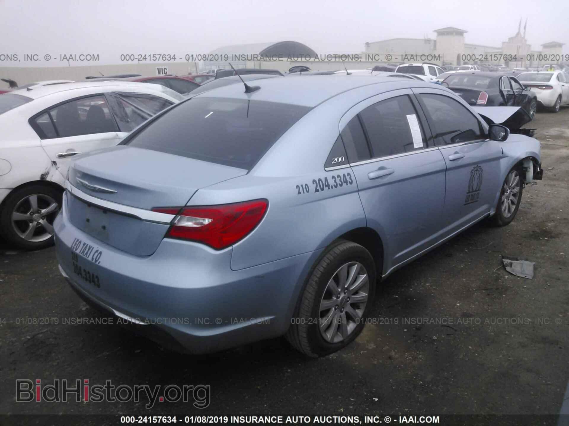 2012 CHRYSLER 200 - VIN: 1C3CCBBBXCN302986 - Photo 4