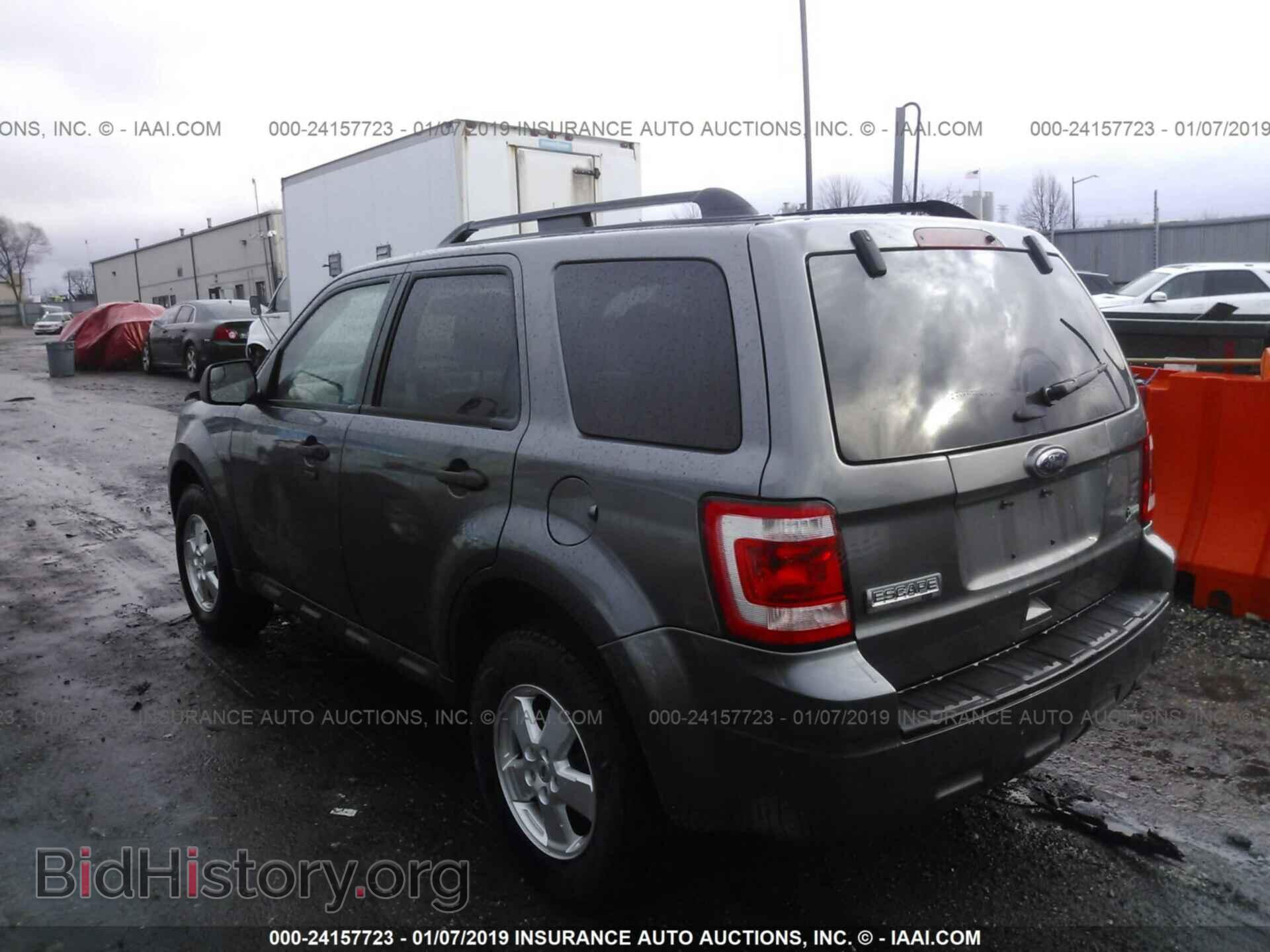 2011 FORD ESCAPE - VIN: 1FMCU0DG0BKC53699 - Фото 3