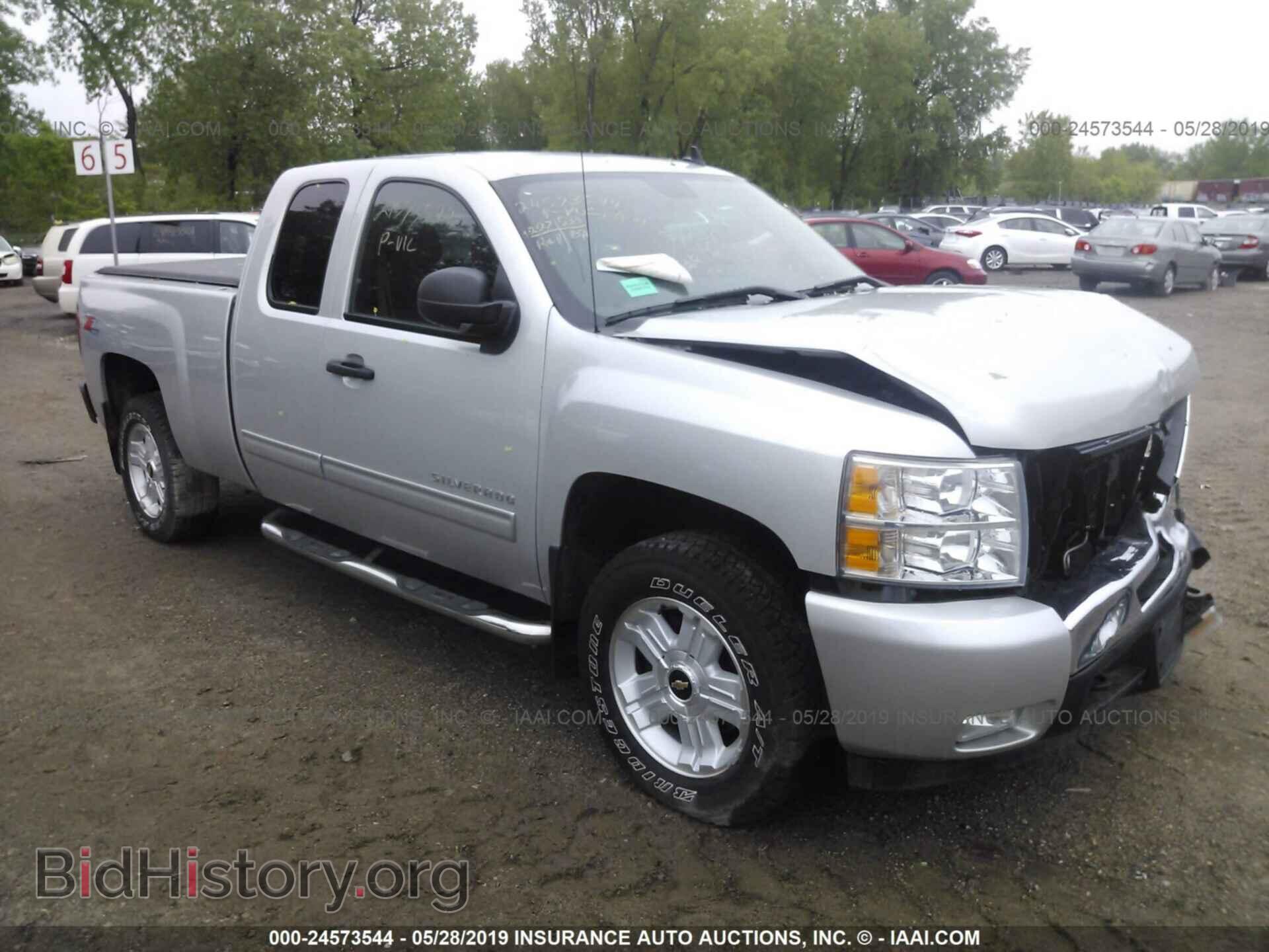 Фотография 1GCRKSE37BZ420529 - CHEVROLET SILVERADO 2011