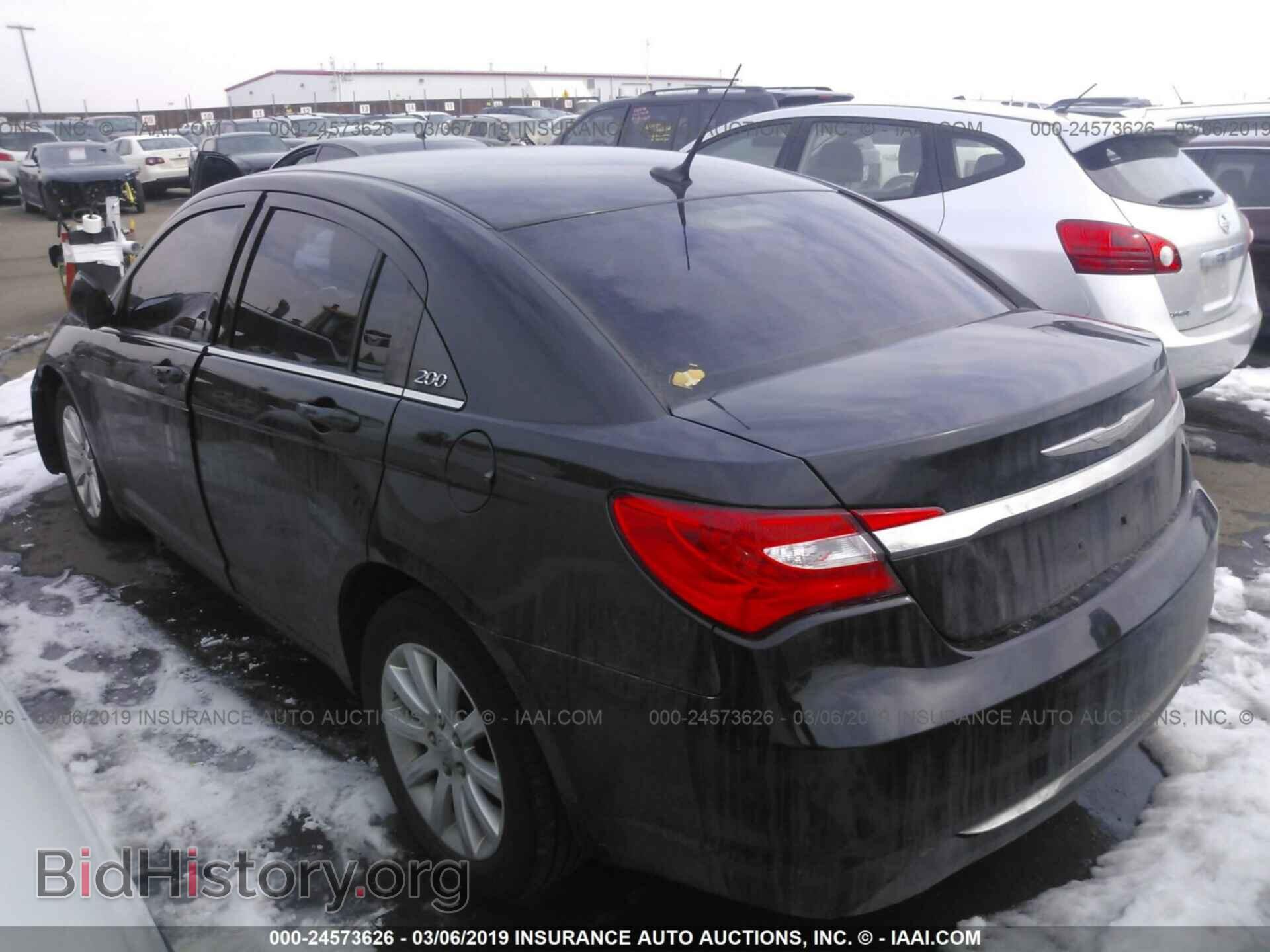 2011 CHRYSLER 200 - VIN: 1C3BC1FB4BN530996 - Фото 3