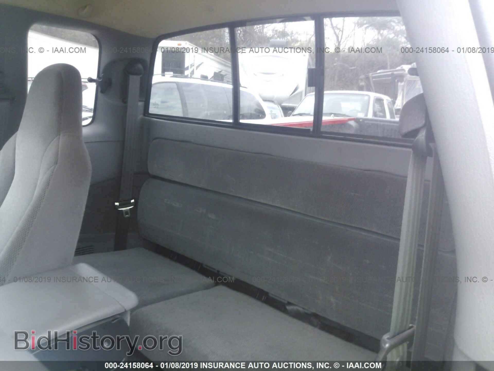 2000 DODGE DAKOTA - VIN: 1B7GL22X0YS658462 - Фото 8
