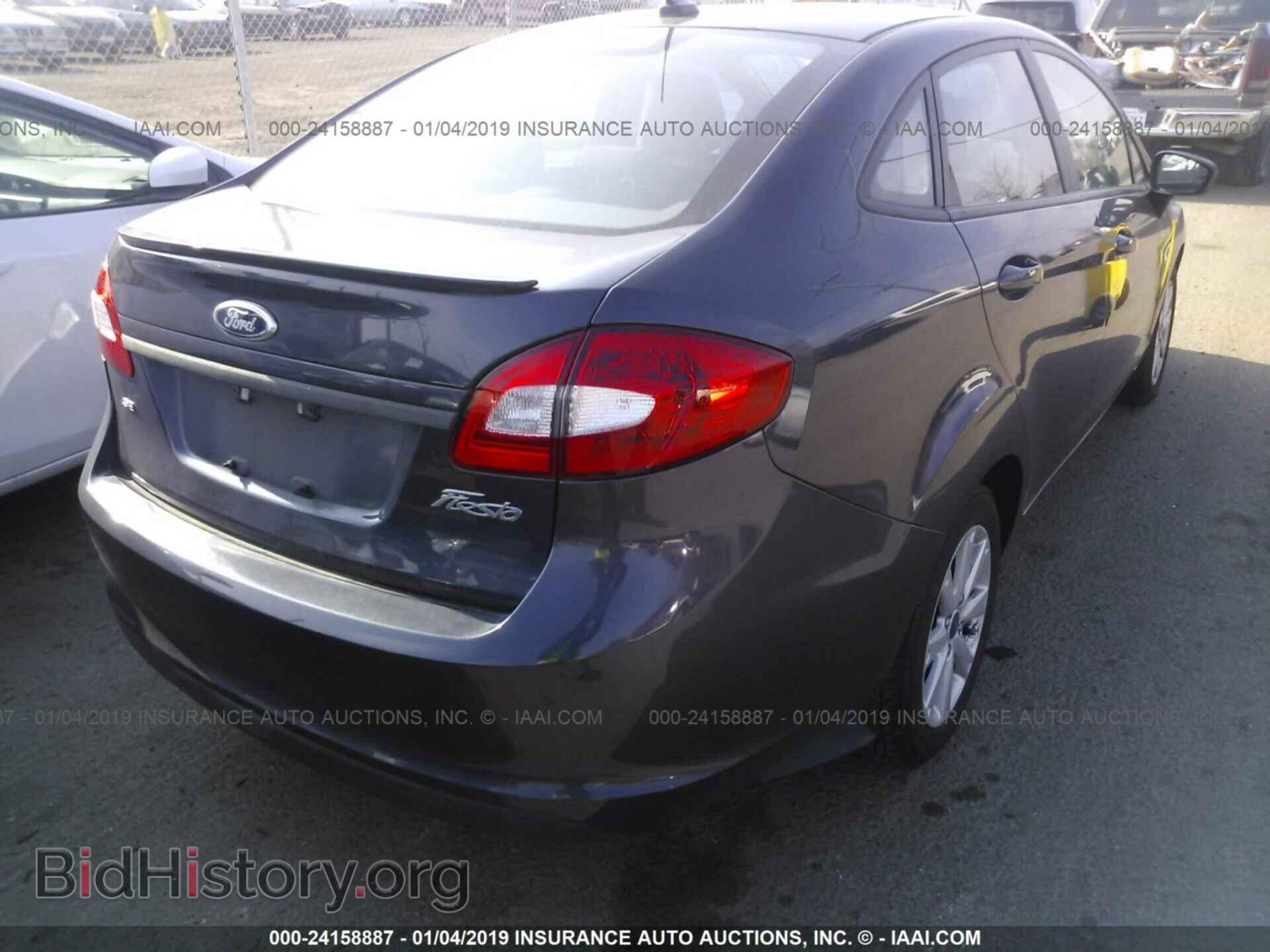 2011 BUICK REGAL - VIN: 2G4GP5EC8B9187745 - Photo 4
