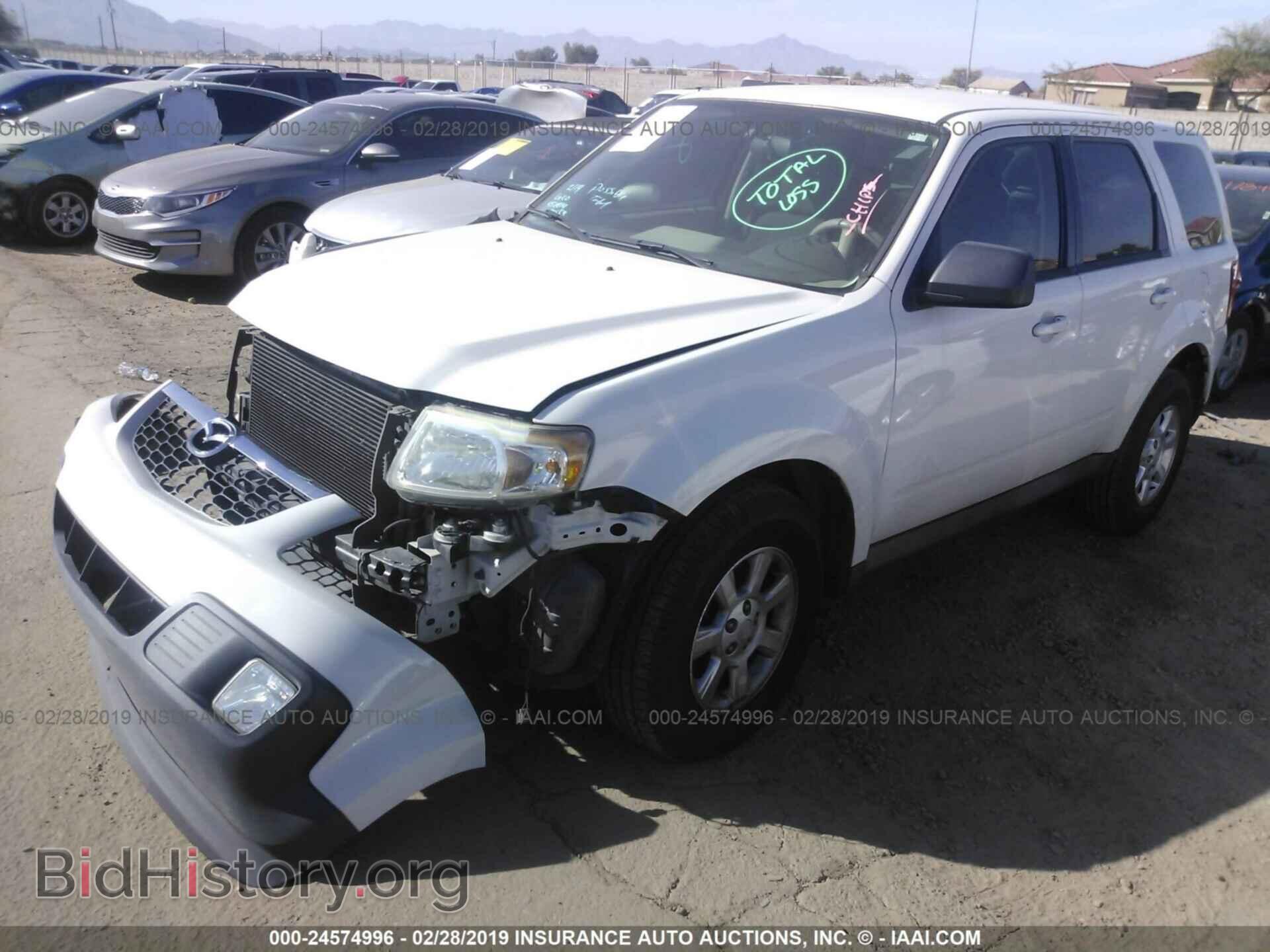 2011 MAZDA TRIBUTE - VIN: 4F2CY0C72BKM01930 - Фото 2