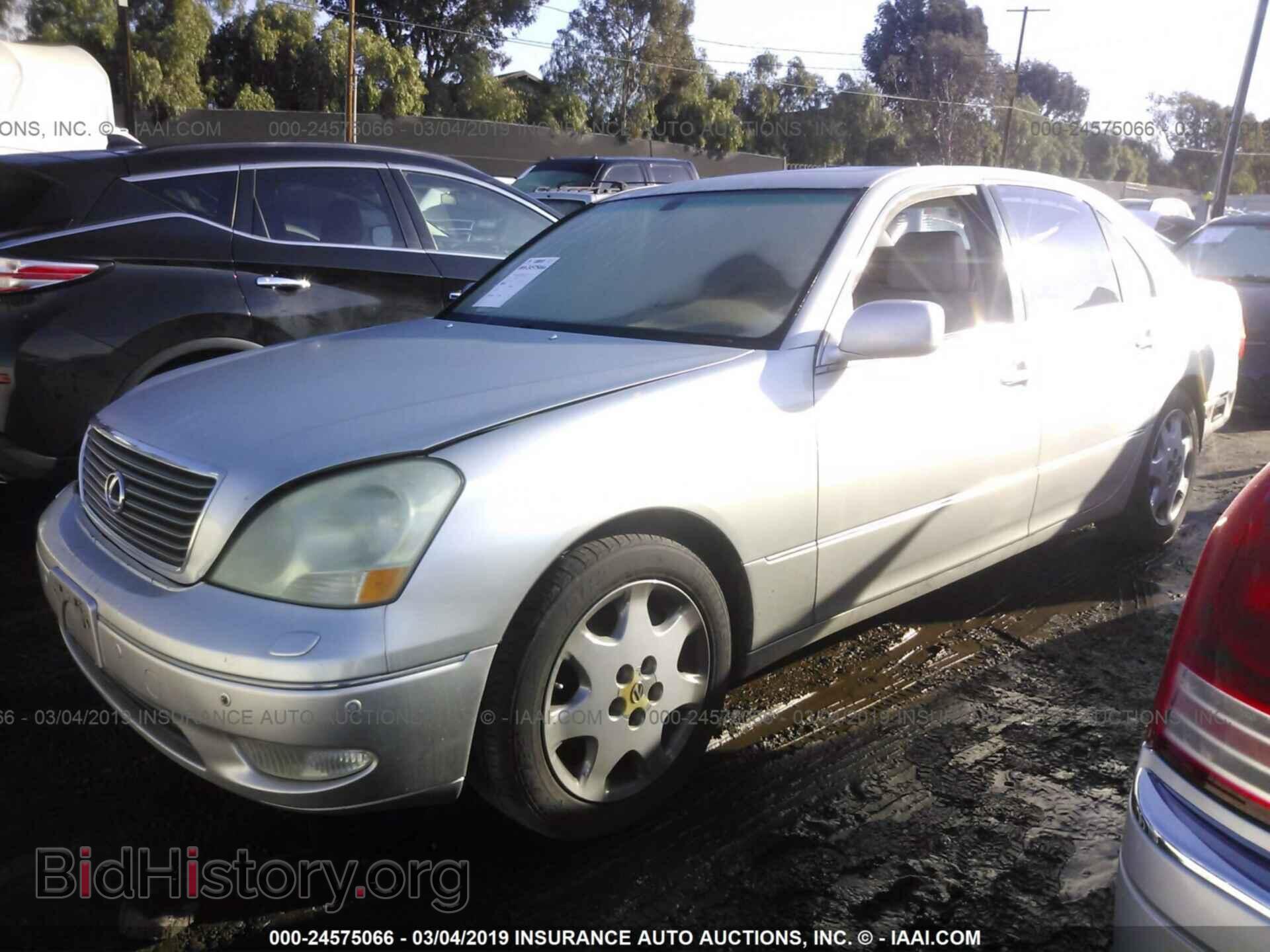 2001 LEXUS LS - VIN: JTHBN30F910009666 - Фото 2