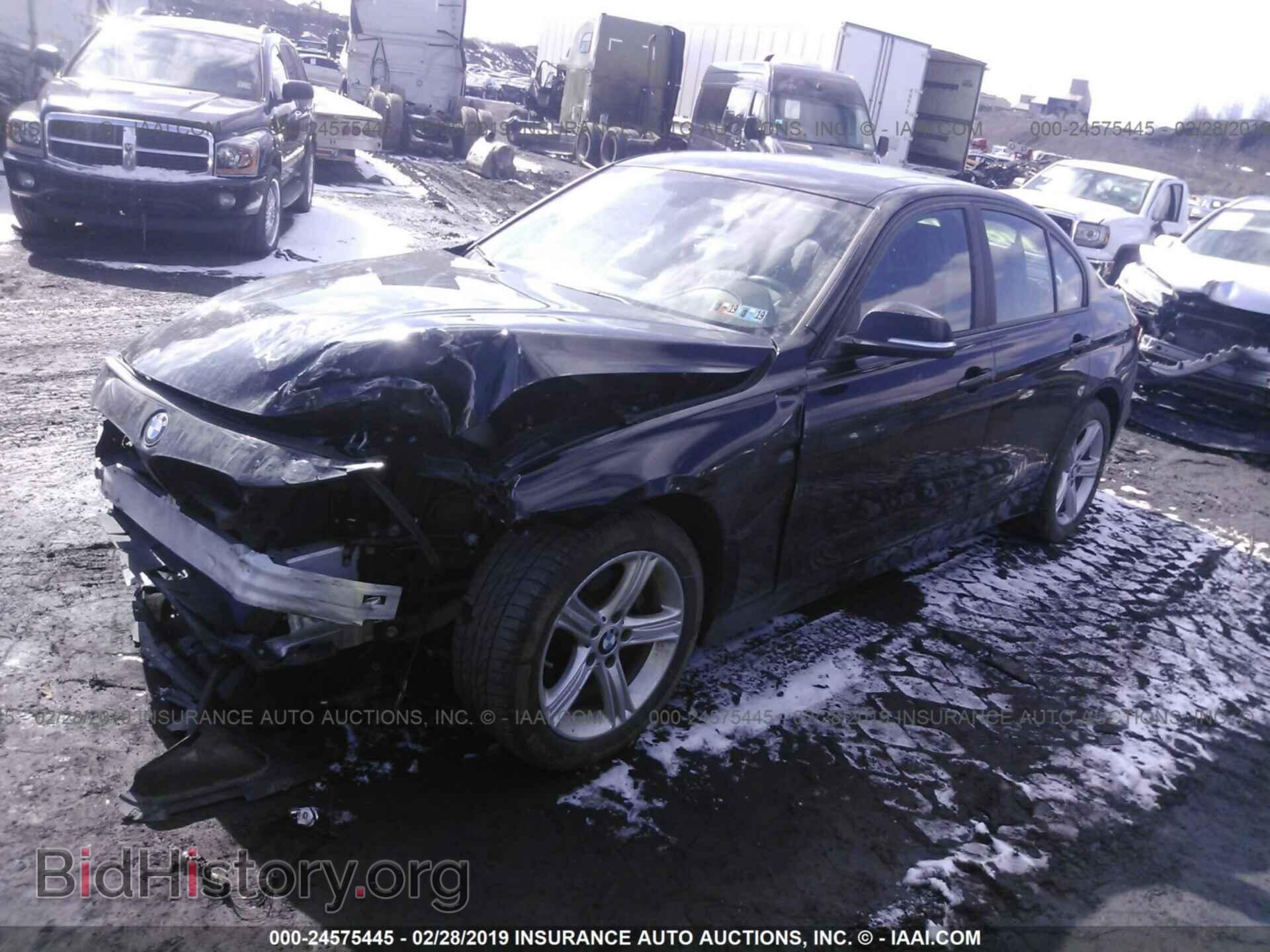 2013 BMW 328 - VIN: WBA3B5C54DF593518 - Фото 2