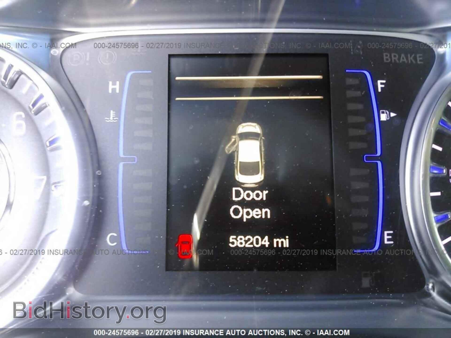 2016 CHRYSLER 200 - VIN: 1C3CCCAB5GN177070 - Фото 7