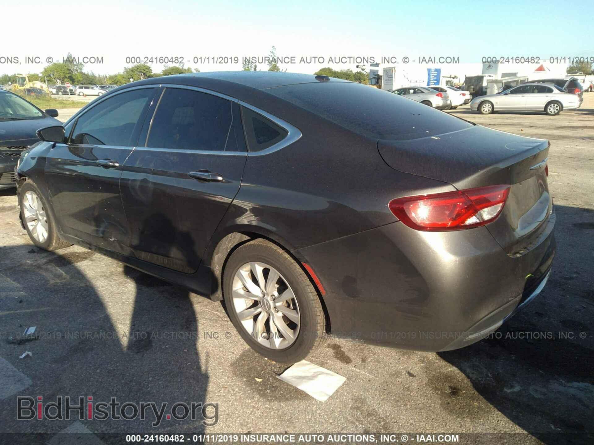 2015 CHRYSLER 200 - VIN: 1C3CCCCBXFN670982 - Photo 3