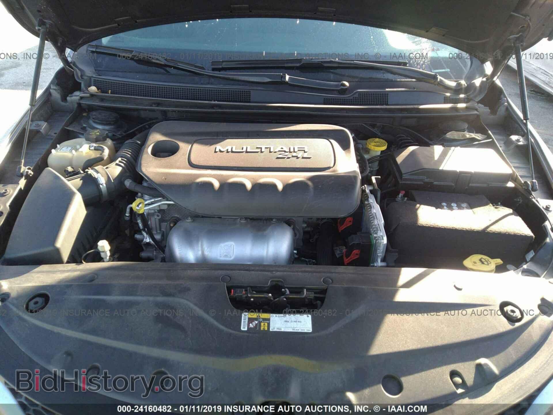 2015 CHRYSLER 200 - VIN: 1C3CCCCBXFN670982 - Photo 10