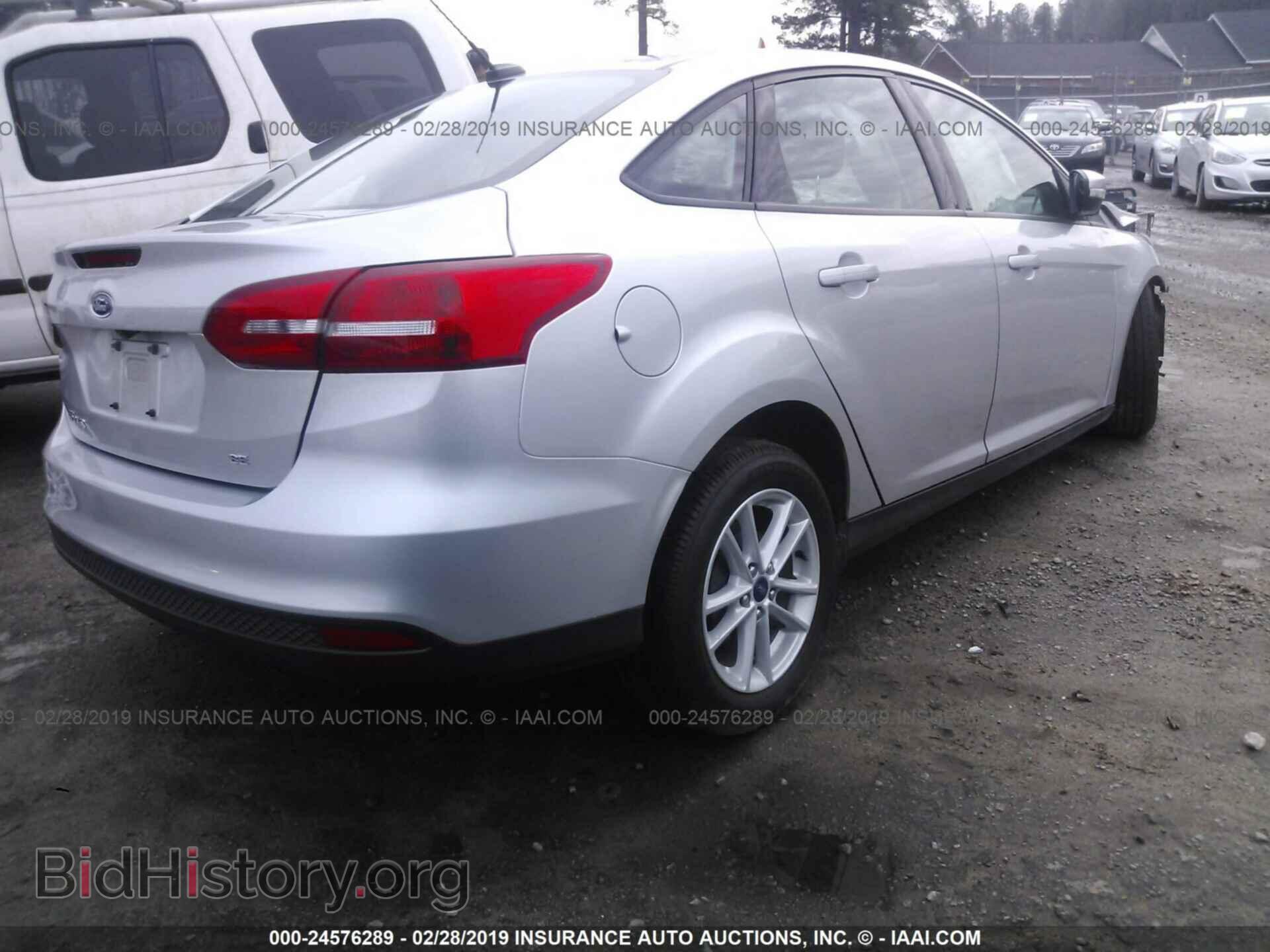 2017 FORD FOCUS - VIN: 1FADP3F22HL286828 - Photo 4