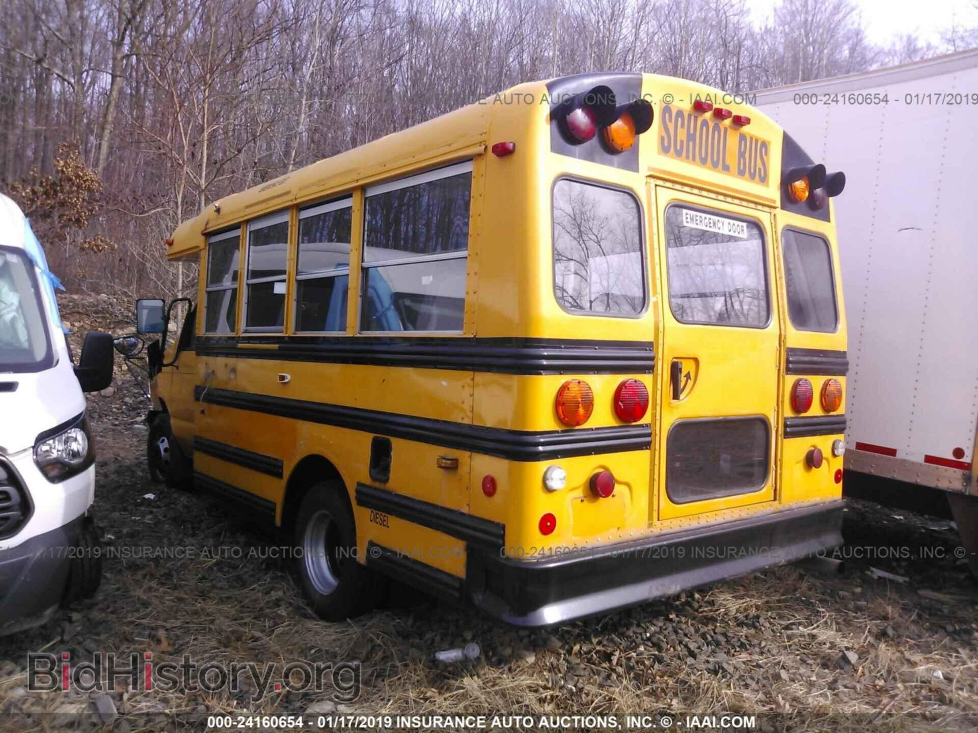 2005 FORD ECONOLINE - VIN: 1FDWE35P55HB09478 - Фото 3