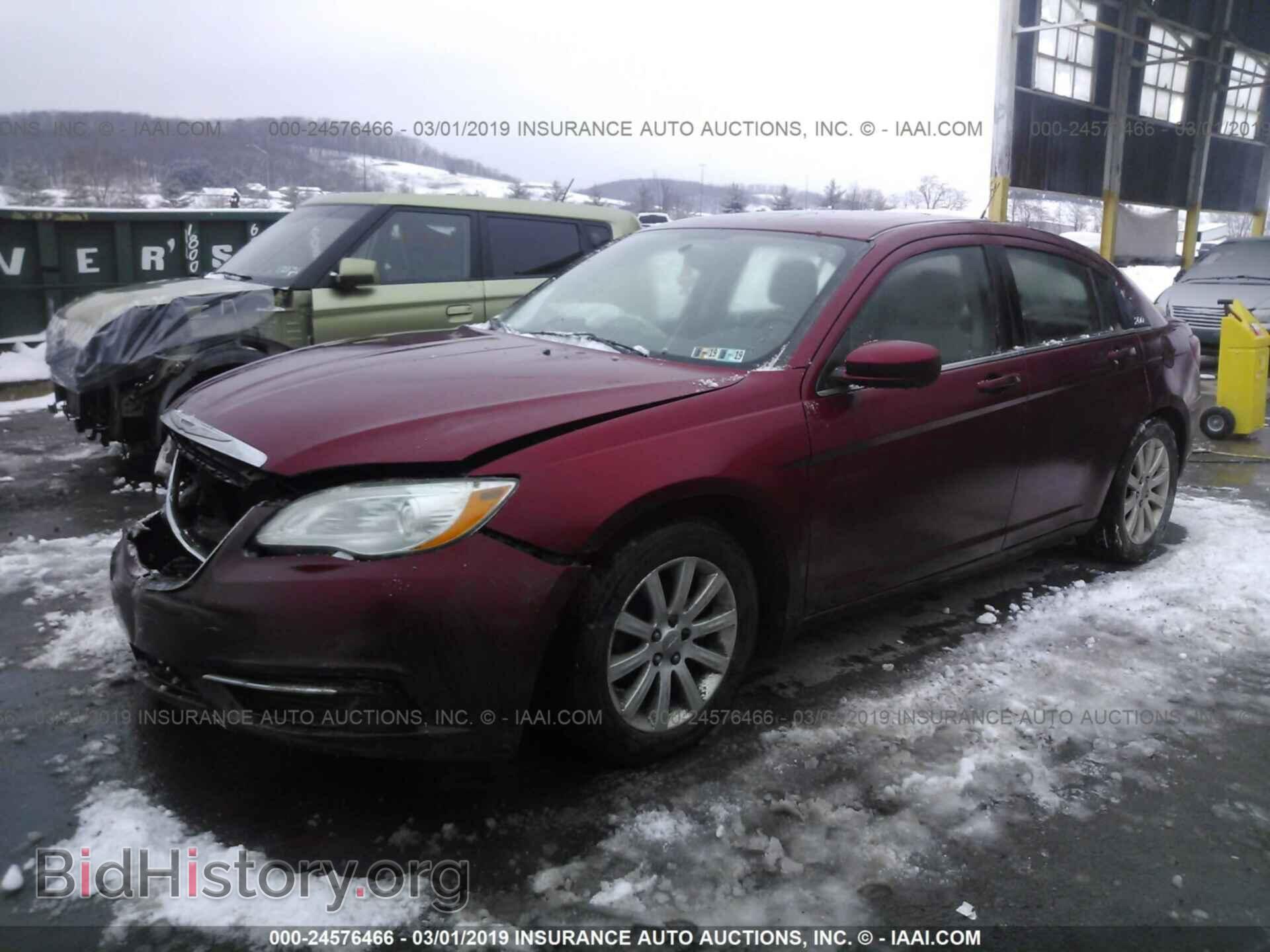 2011 CHRYSLER 200 - VIN: 1C3BC1FG0BN535804 - Фото 2