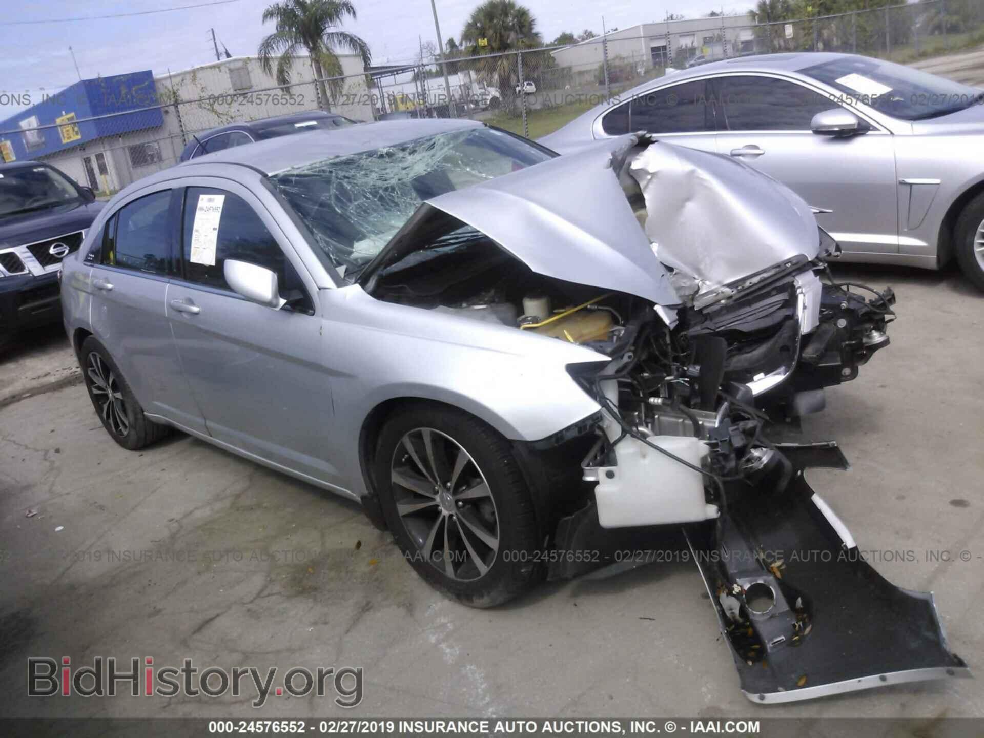 Фотография 1C3CCBBG5CN261176 - CHRYSLER 200 2012