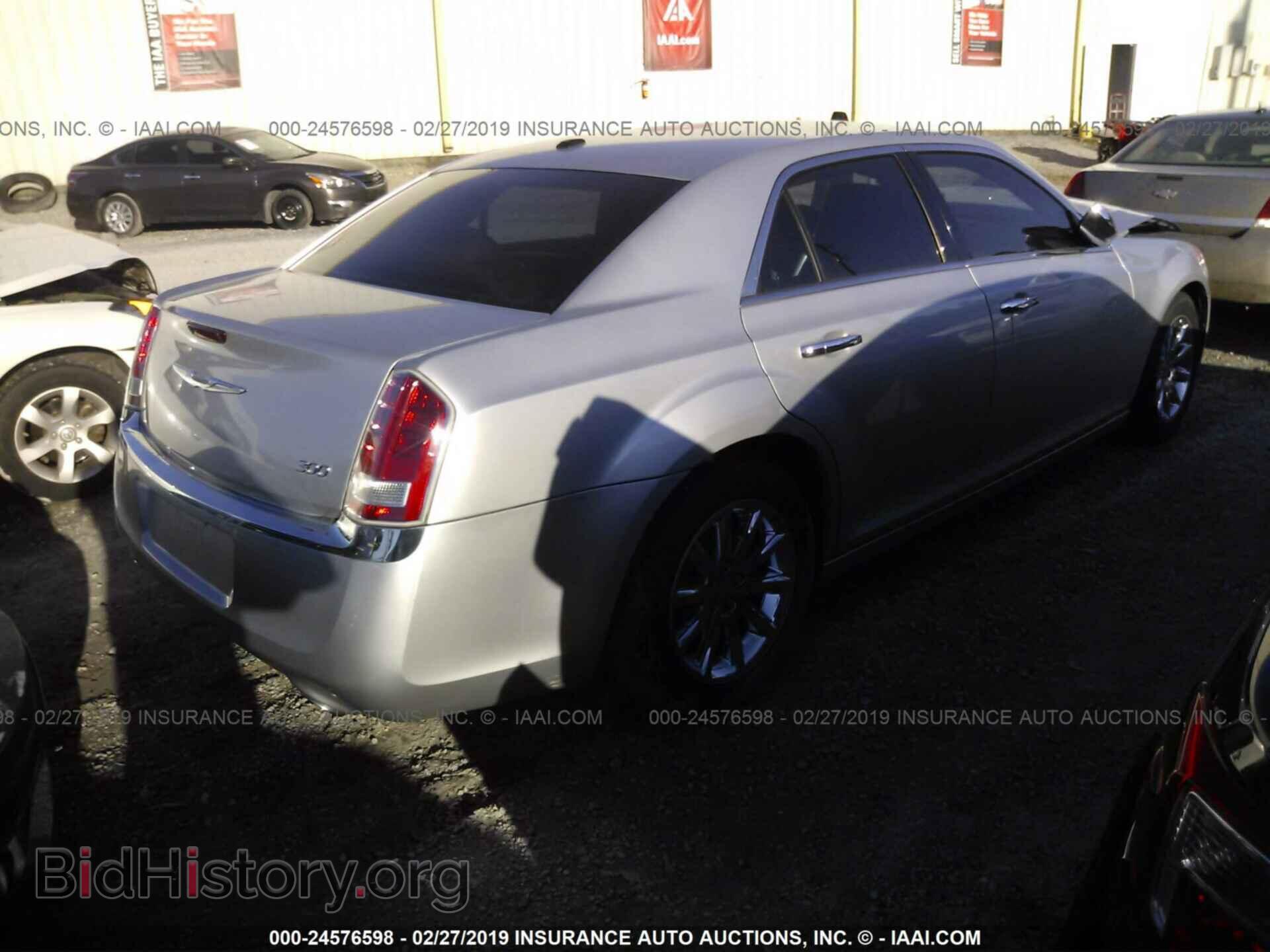 2012 CHRYSLER 300 - VIN: 2C3CCACG2CH221252 - Фото 4