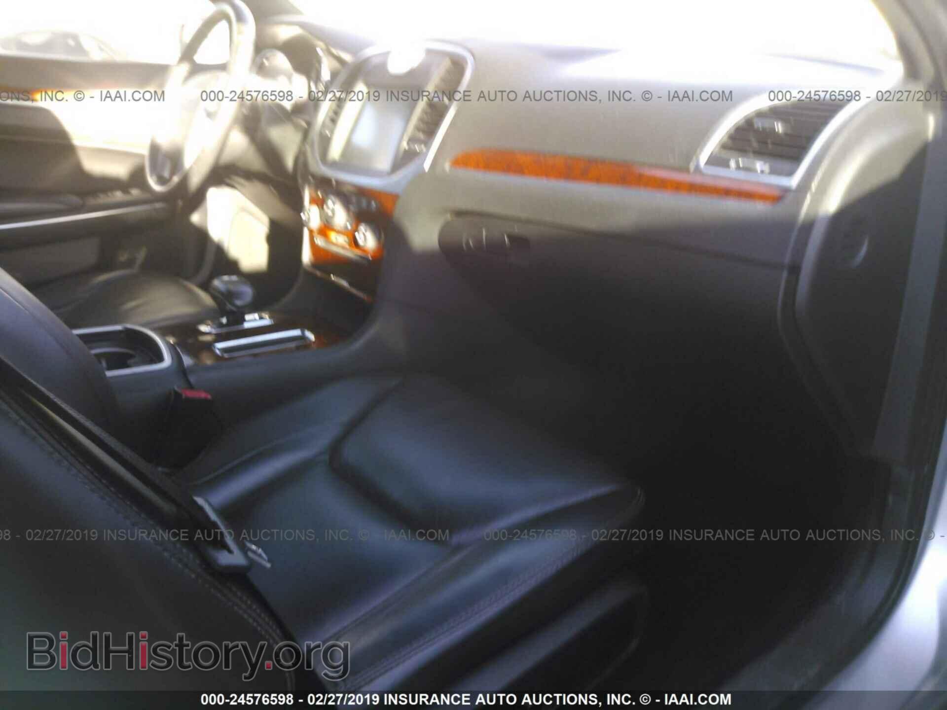 2012 CHRYSLER 300 - VIN: 2C3CCACG2CH221252 - Фото 5