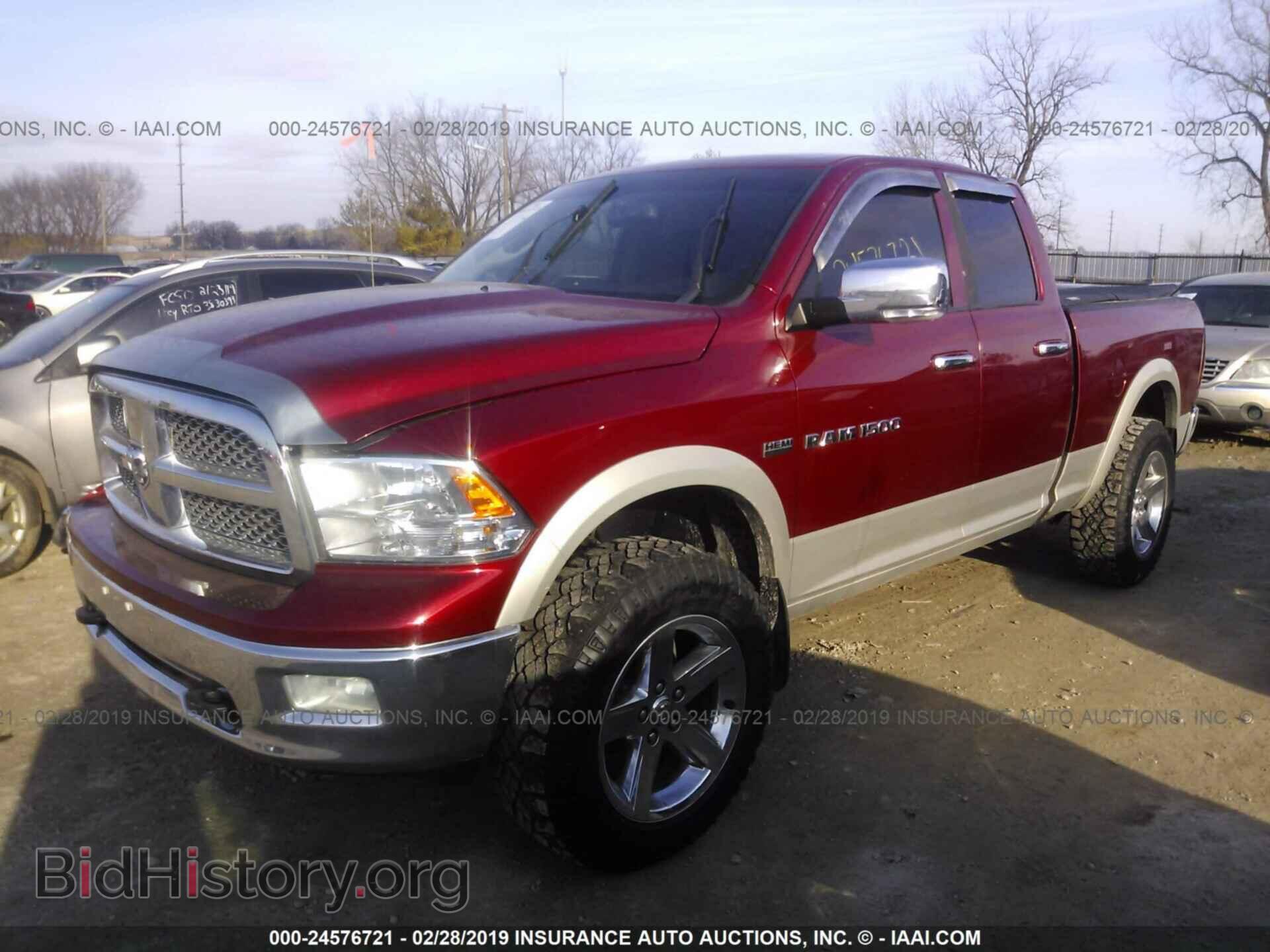 2011 DODGE RAM 1500 - VIN: 1D7RV1GT5BS604932 - Фото 2
