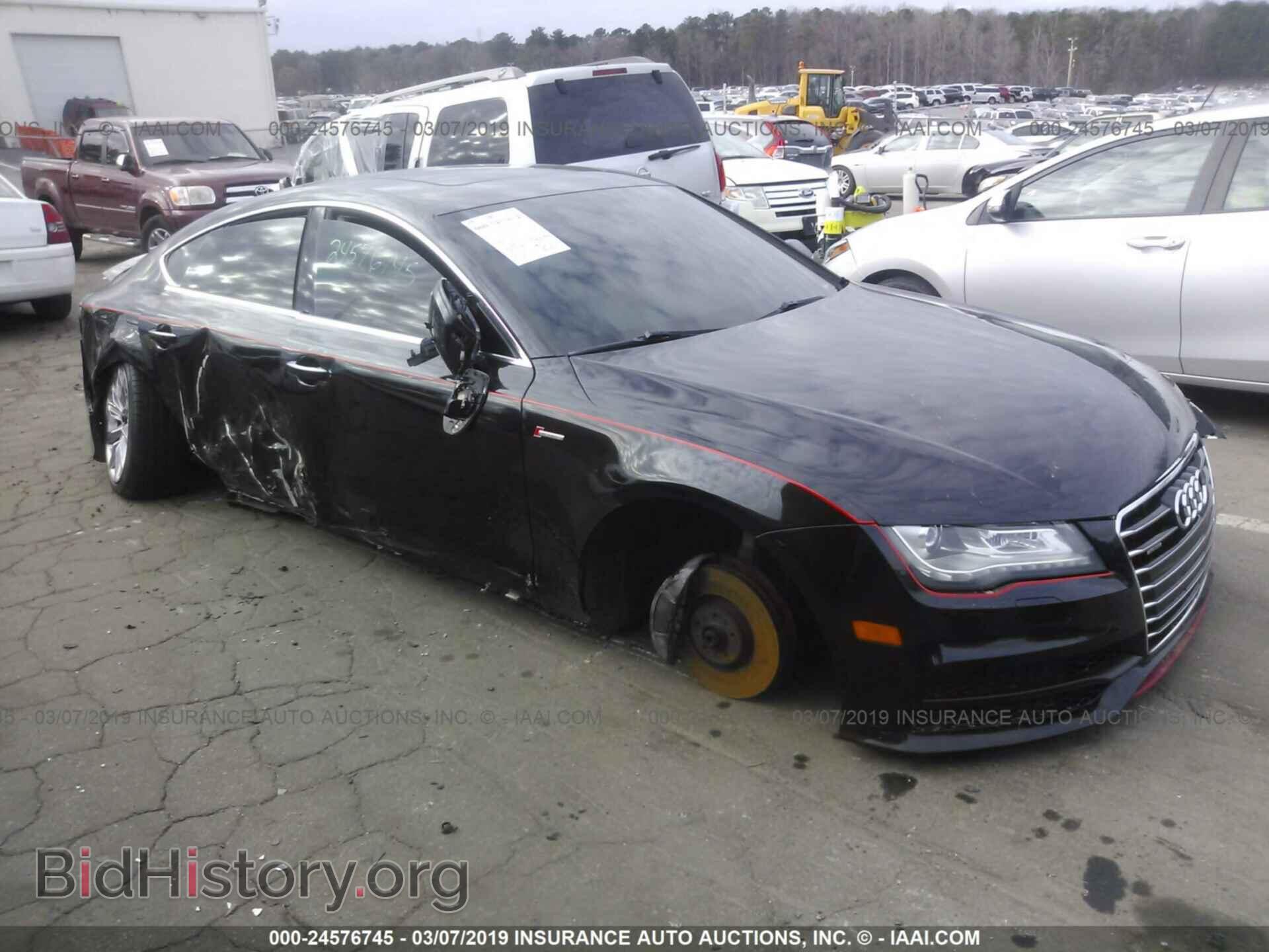 Photo WAU2GBFC3DN077100 - AUDI A7 2013