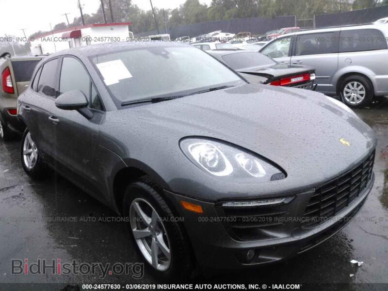 2018 Porsche MACAN (VIN WP1AA2A54JLB21085) — photo 1 of 10, IAAI, damage: rear