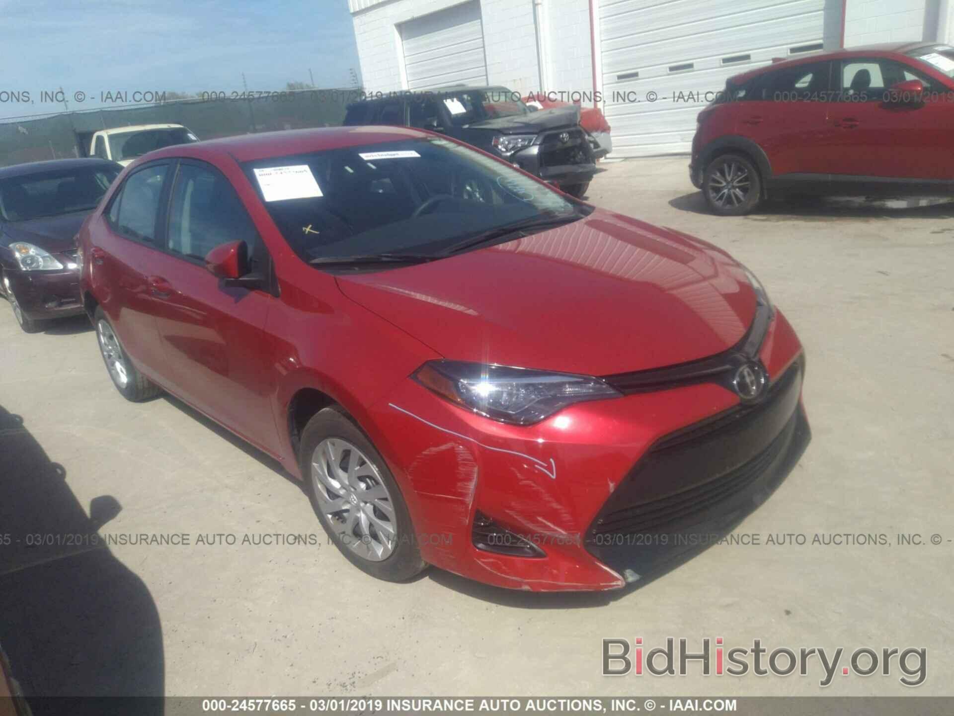 Photo 5YFBURHEXJP818201 - TOYOTA COROLLA 2018