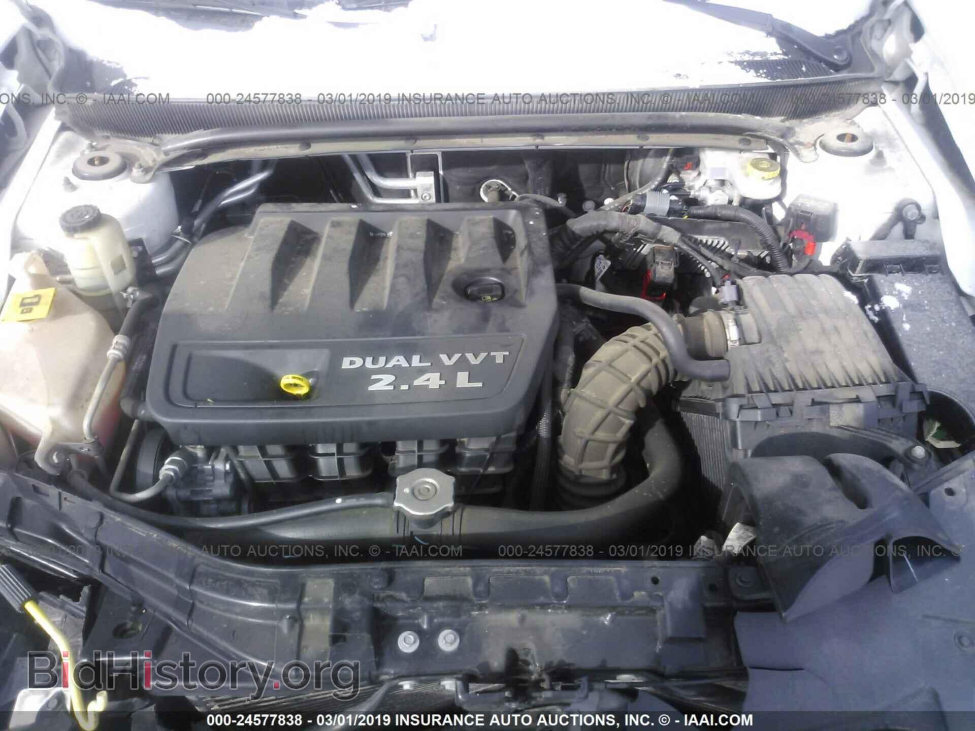 2012 CHRYSLER 200 - VIN: 1C3BCBEBXCN123550 - Фото 10