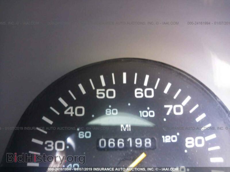 1996 Dodge RAM VAN (VIN 2B7HB21Y2TK104778) — photo 7 of 10