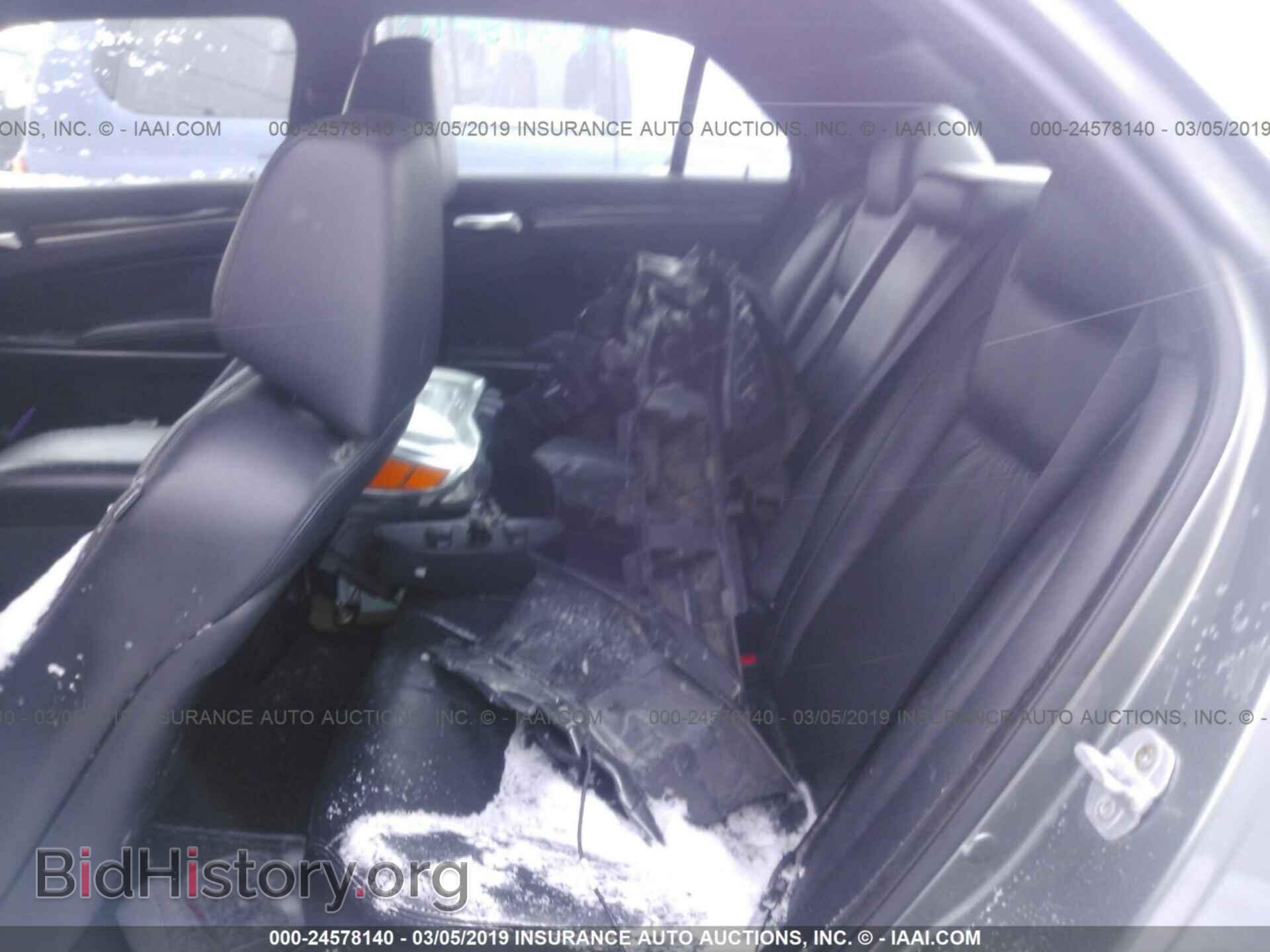 2011 CHRYSLER 300 - VIN: 2C3CA5CG1BH579728 - Фото 8