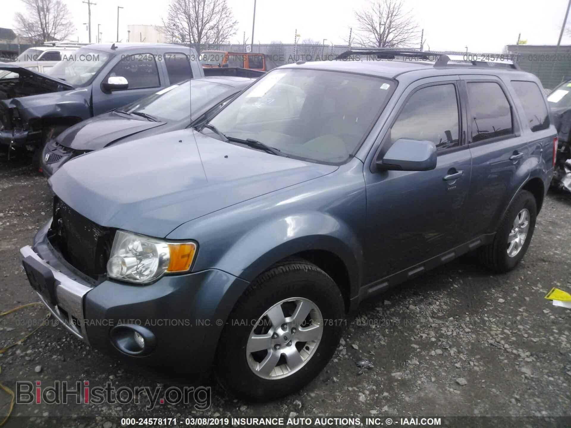 2011 FORD ESCAPE - VIN: 1FMCU0E77BKA28811 - Photo 2
